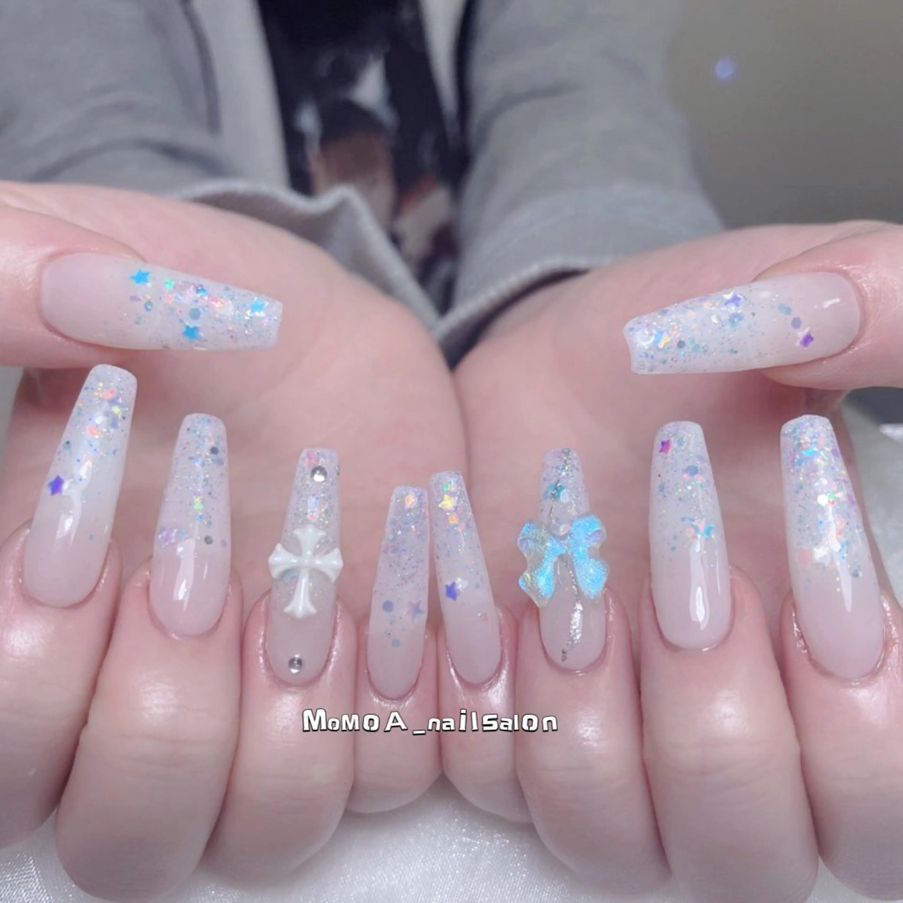 ネイル 成人式 ジェルネイル ロングネイル マグネットネイル 大理石ネイル(マーブル) ハンドネイル MoMoA Nail ネイル長さ出し専門店のネイルデザイン