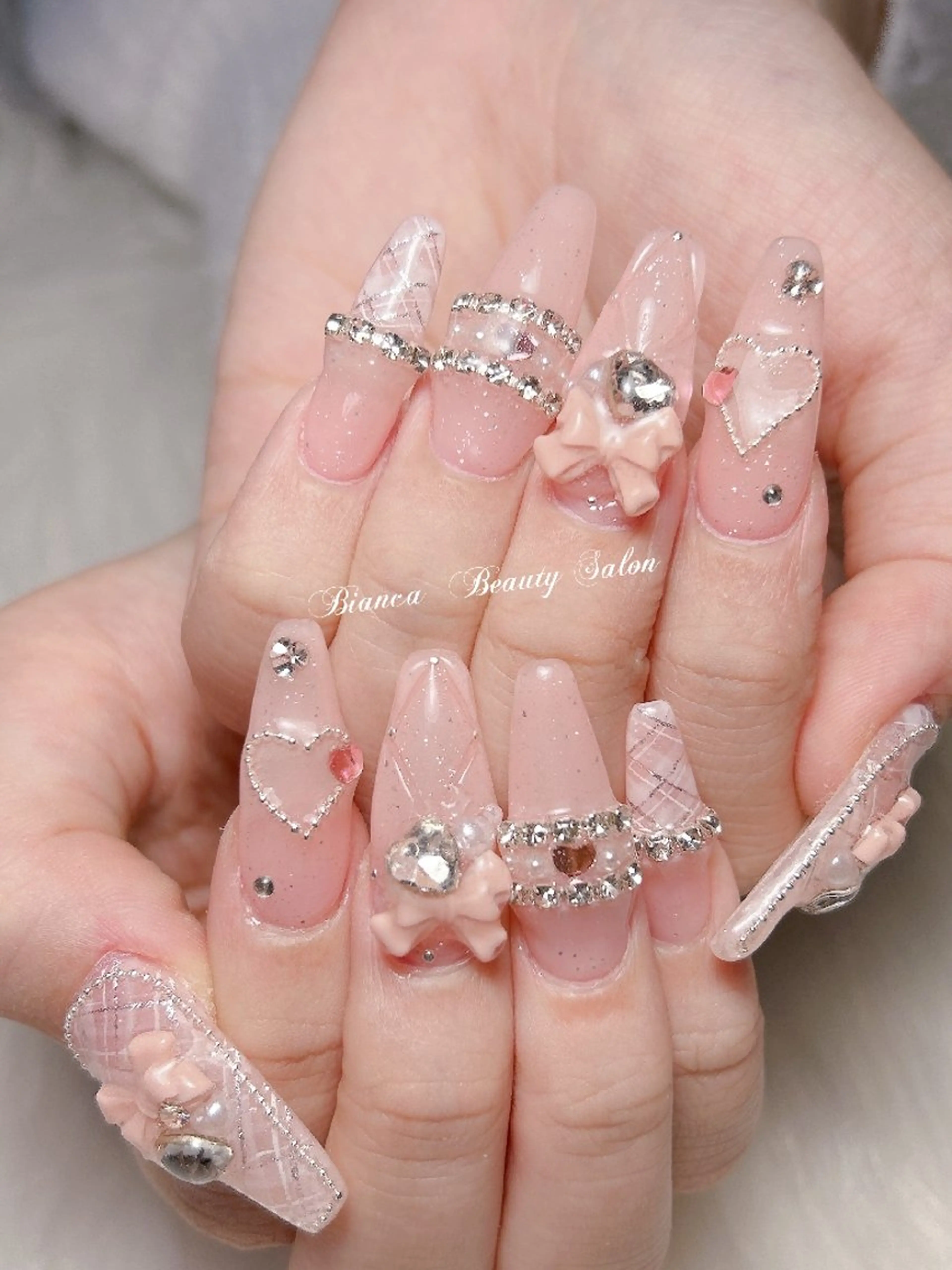 ネイル Bianca 大山のネイルデザイン