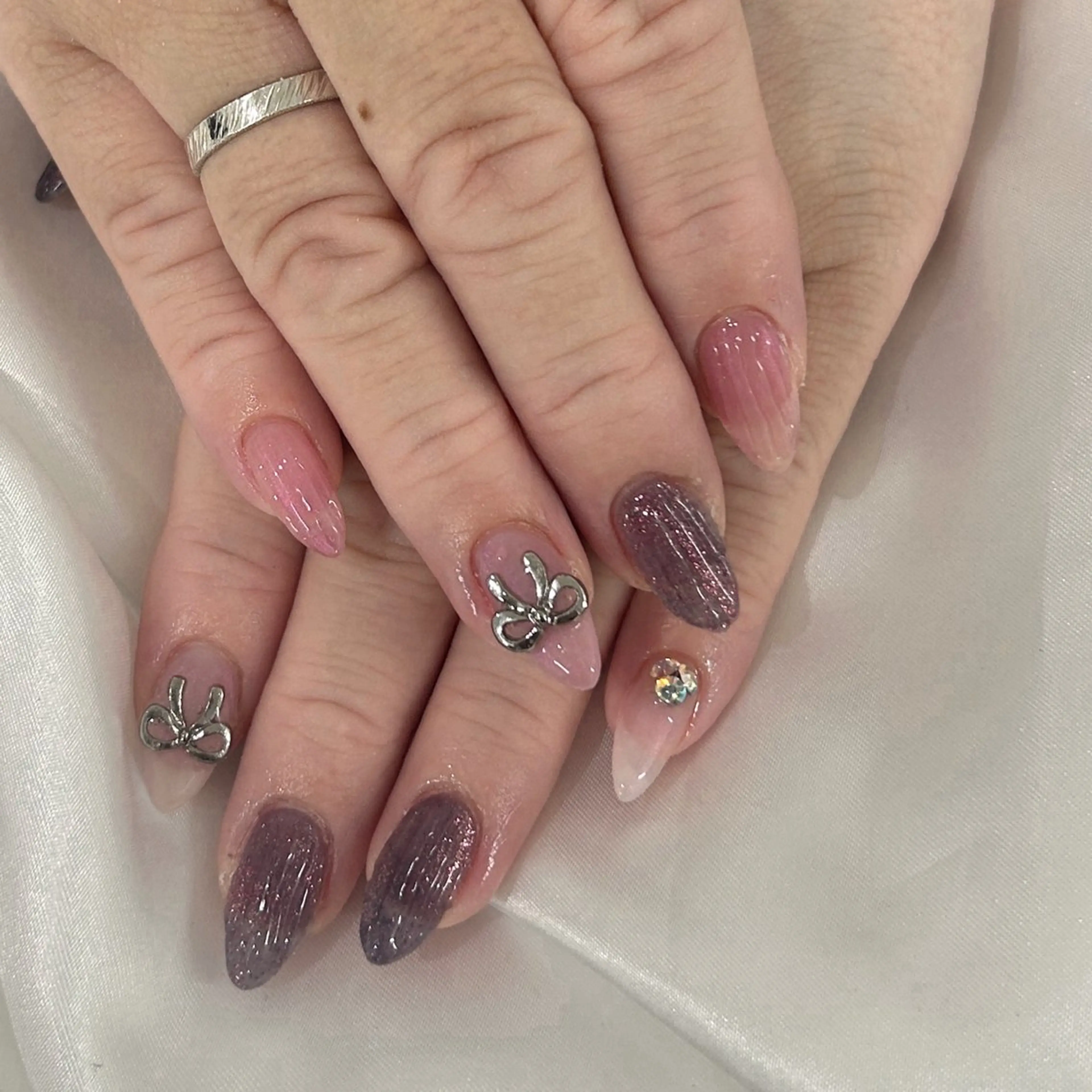 ネイル MODA MANAMIᵕ̈のネイルデザイン