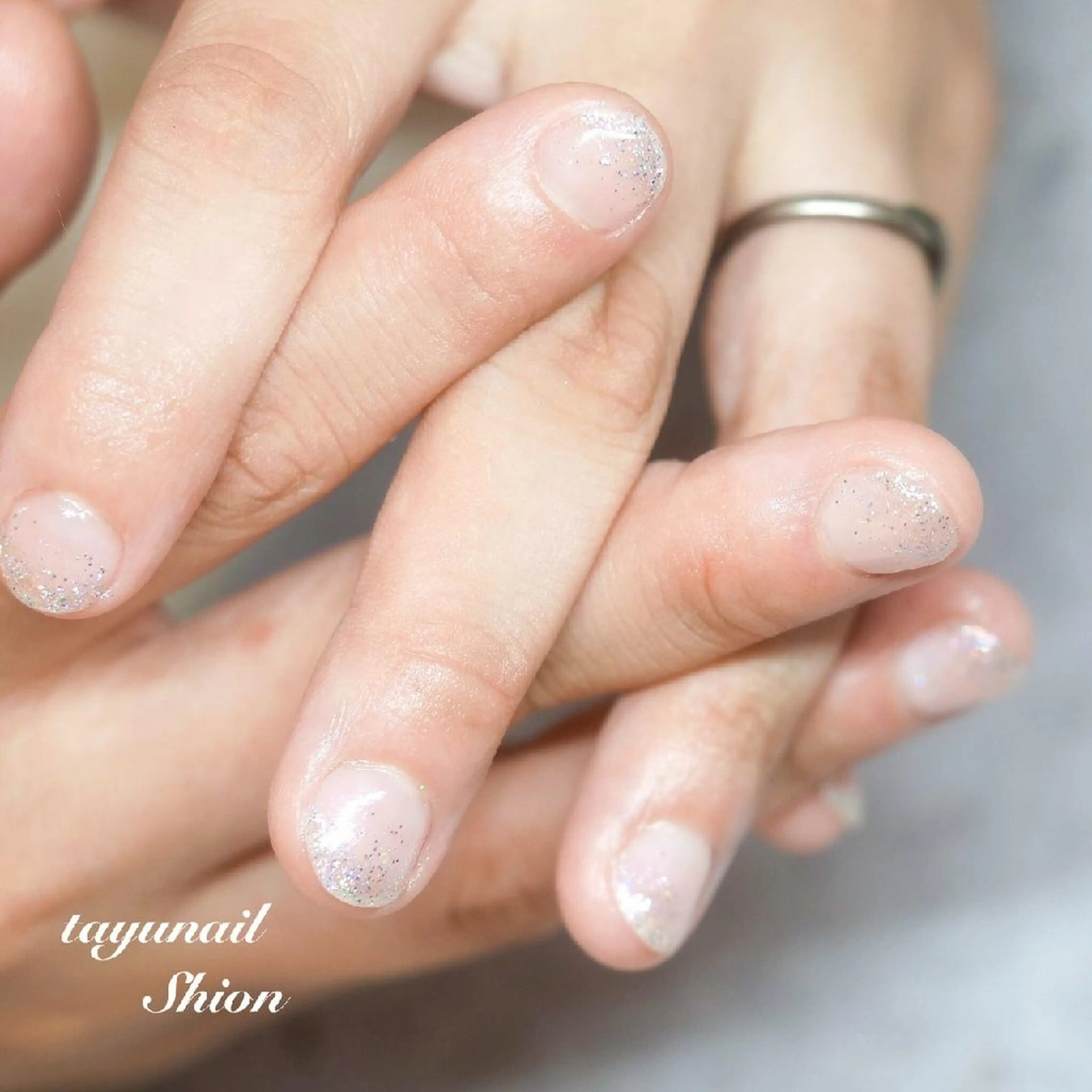 ネイル ブルー ジェルネイル グラデーション キラキラネイル ラメ(グリッター) ネイルサロン 【たゆnail】のネイルデザイン