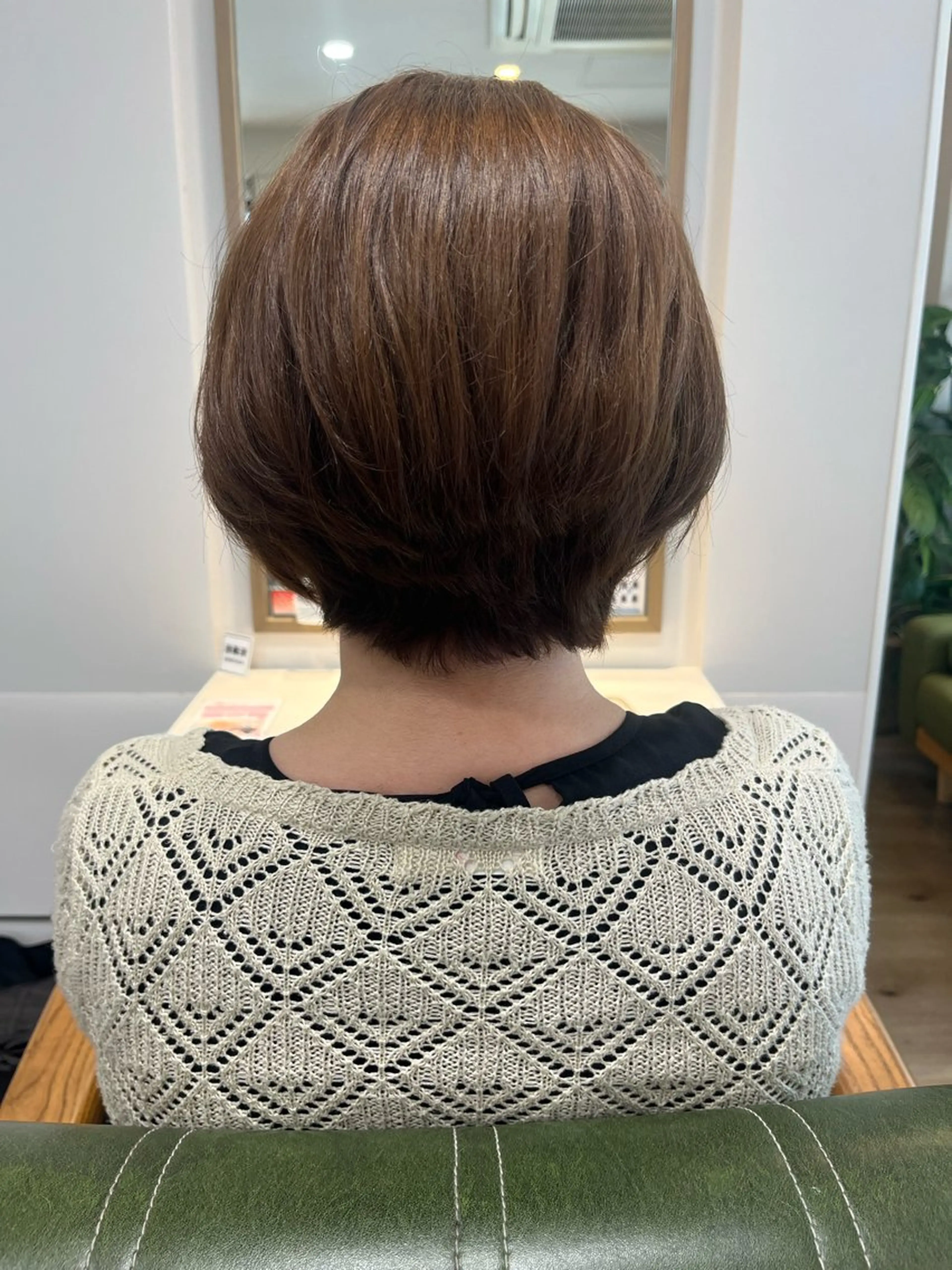 ショート 小鴨 美佳のヘアスタイル