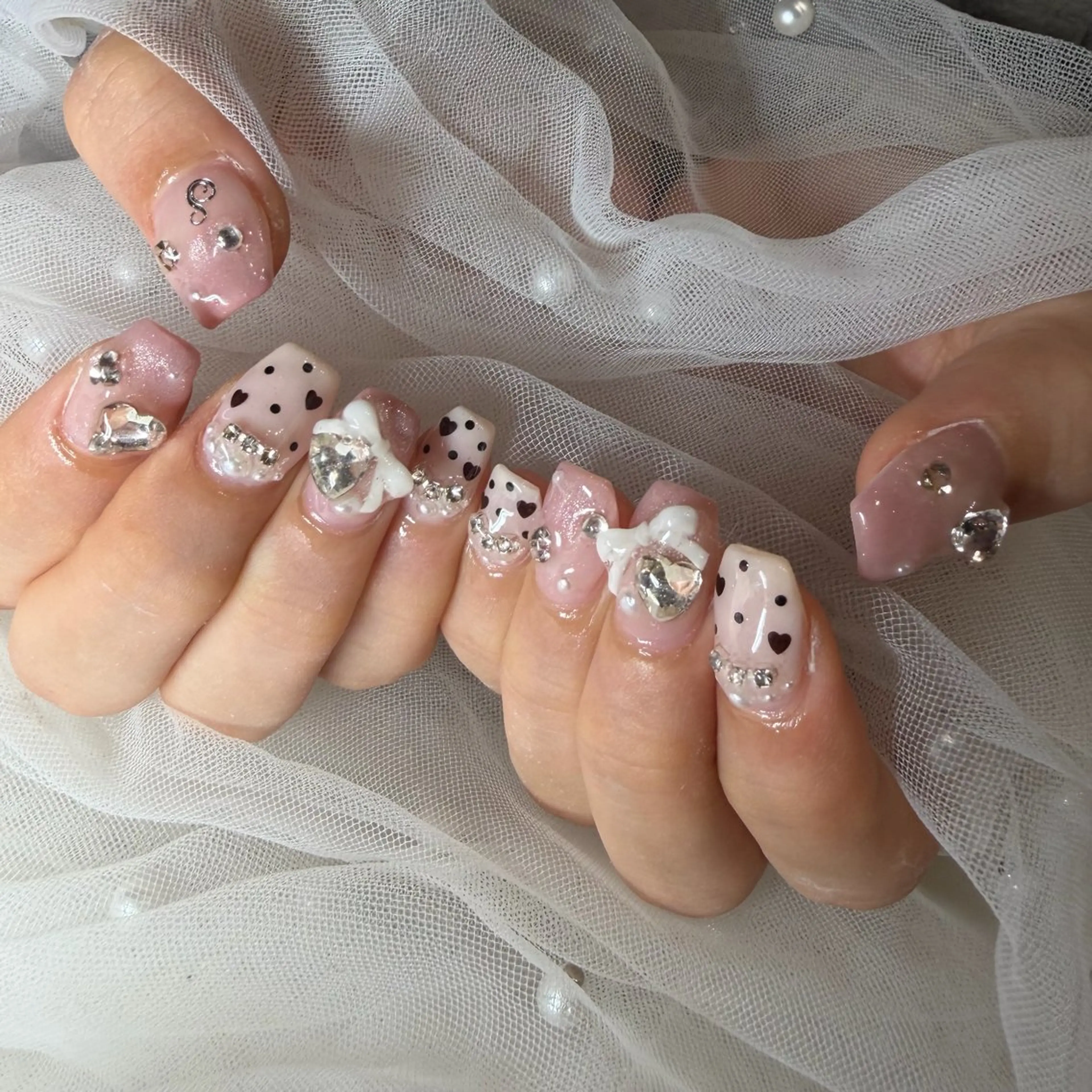 ネイル 持ち込み ハンドネイル YUN 💅のネイルデザイン