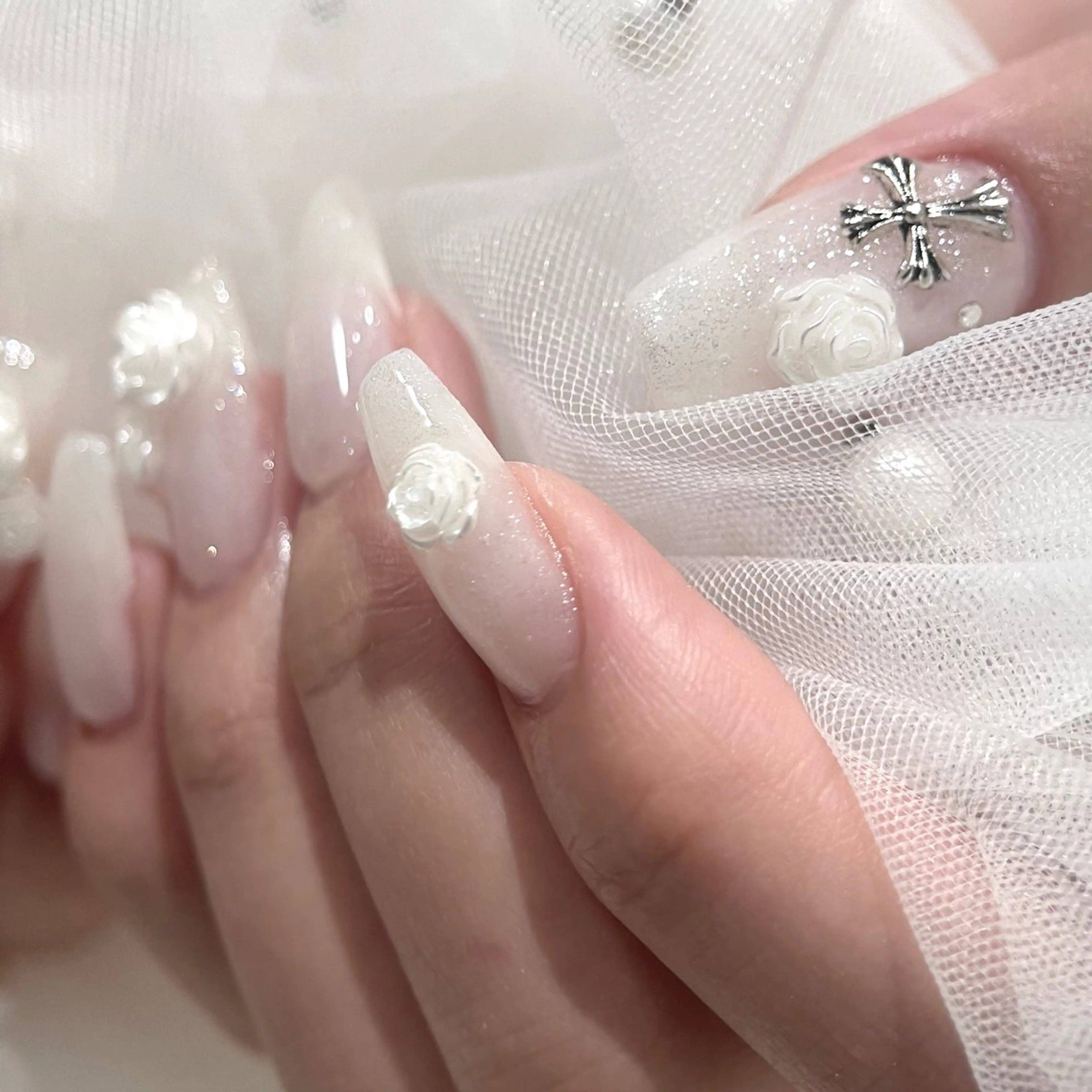 ネイル ハンドネイル 🧁fein. nana🩵のネイルデザイン