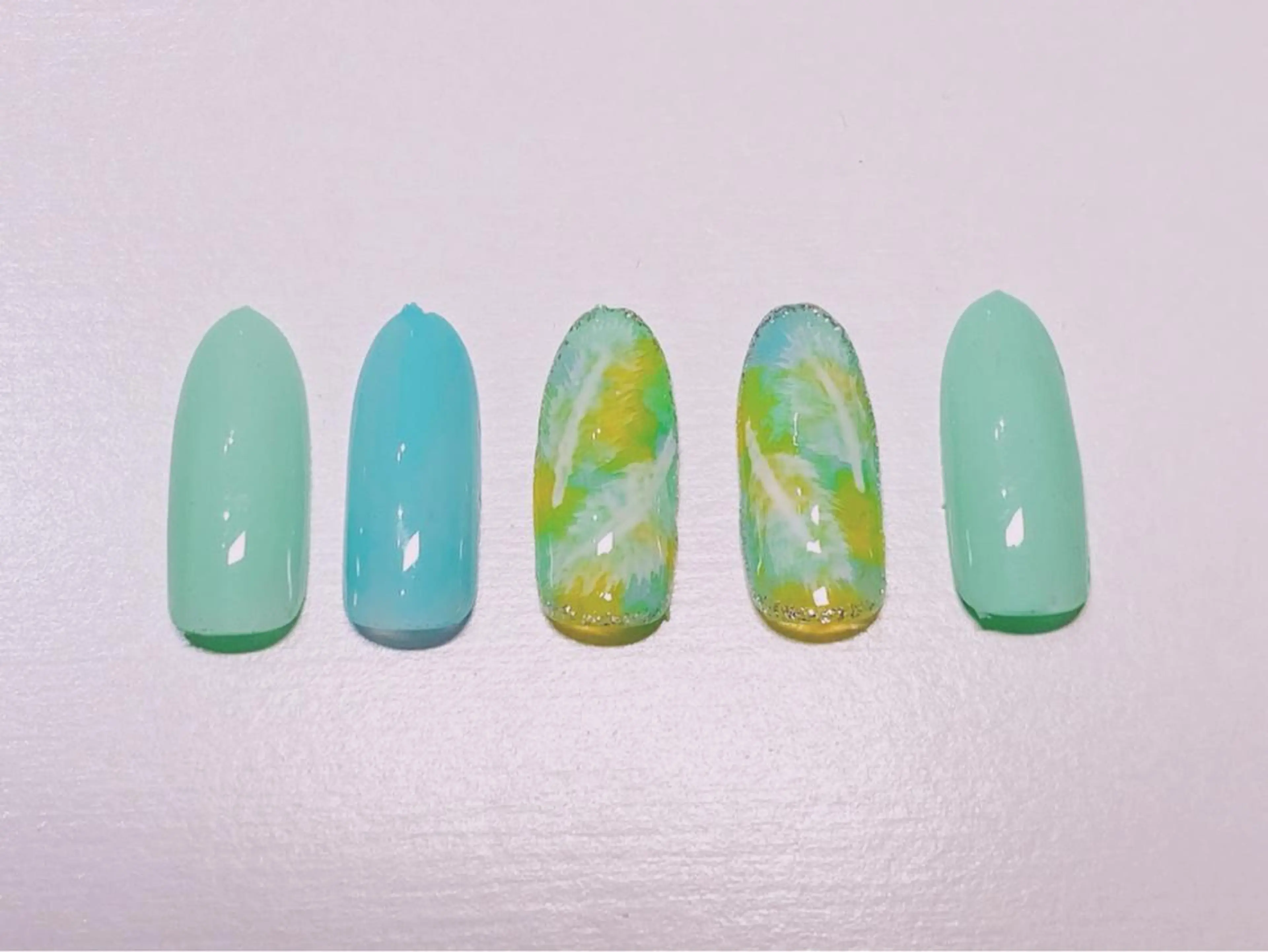 ネイル EMTY所属・丸山 智香のネイルデザイン