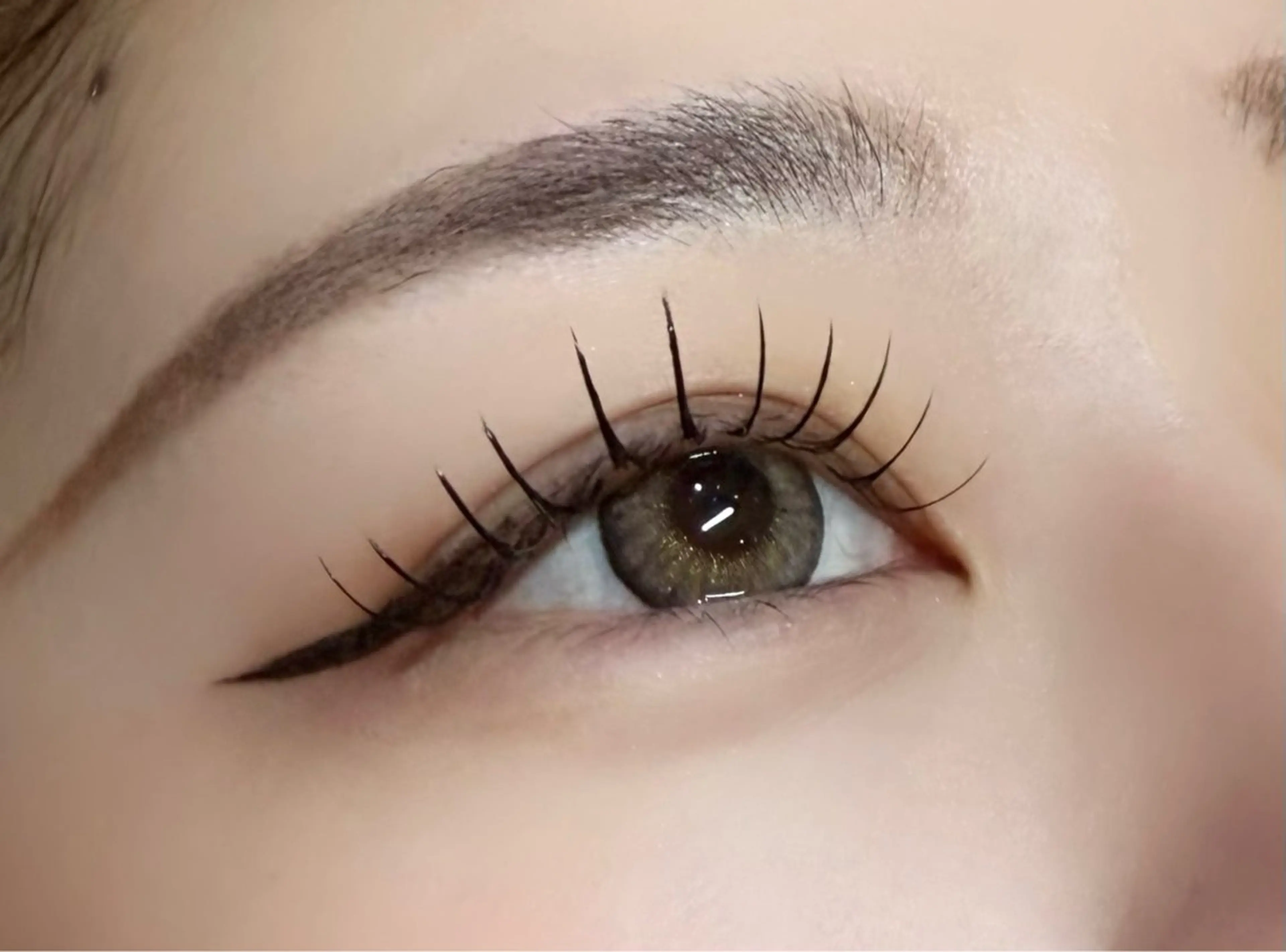 マツエク・マツパ Cカール フラットラッシュ マツエク LUNELLA RENAのマツエク・マツパデザイン