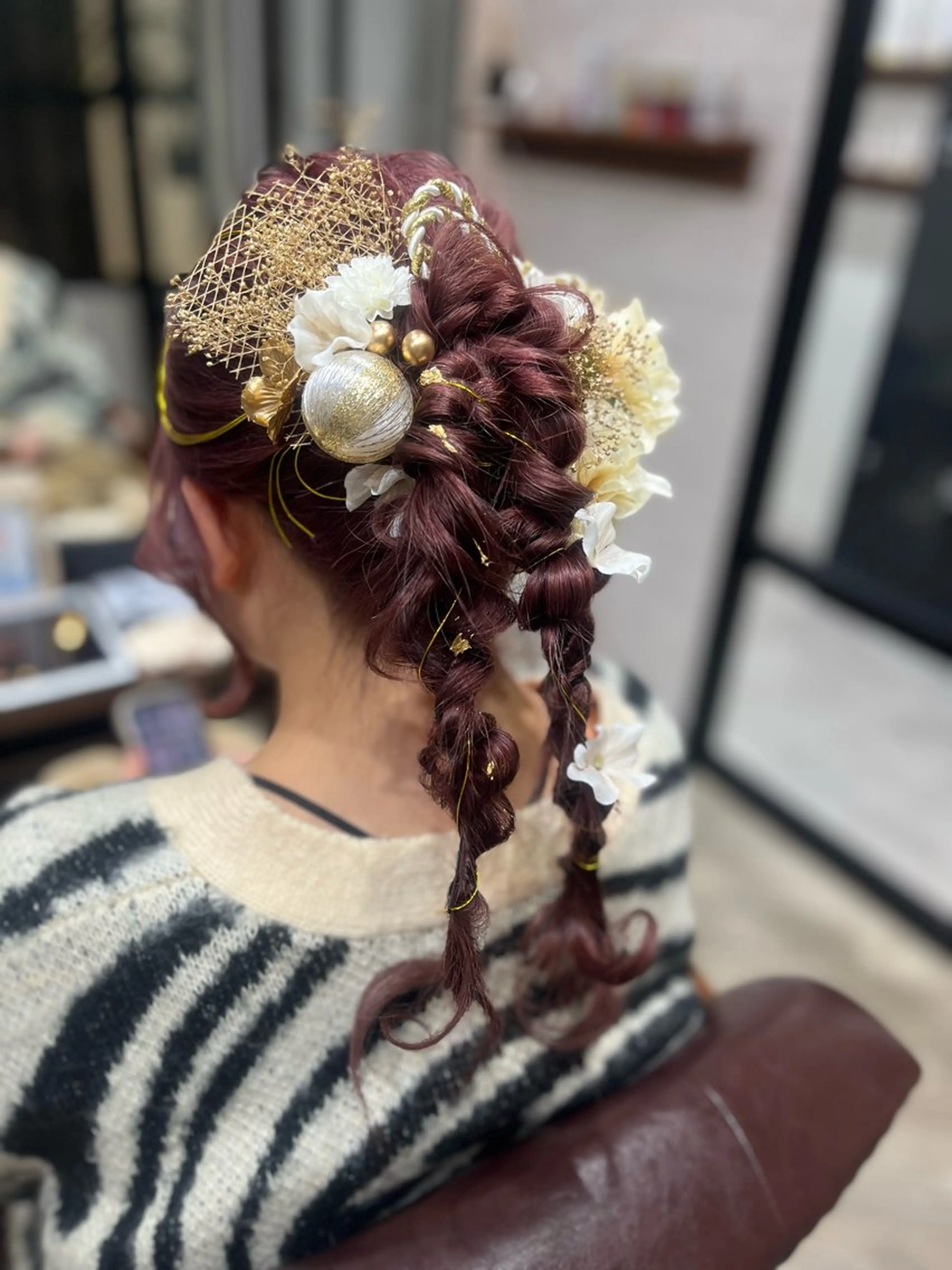 ロング ヘアアレンジ 成人式 🫧ぷる艶カラー🫧 Yuubi🦩のヘアスタイル