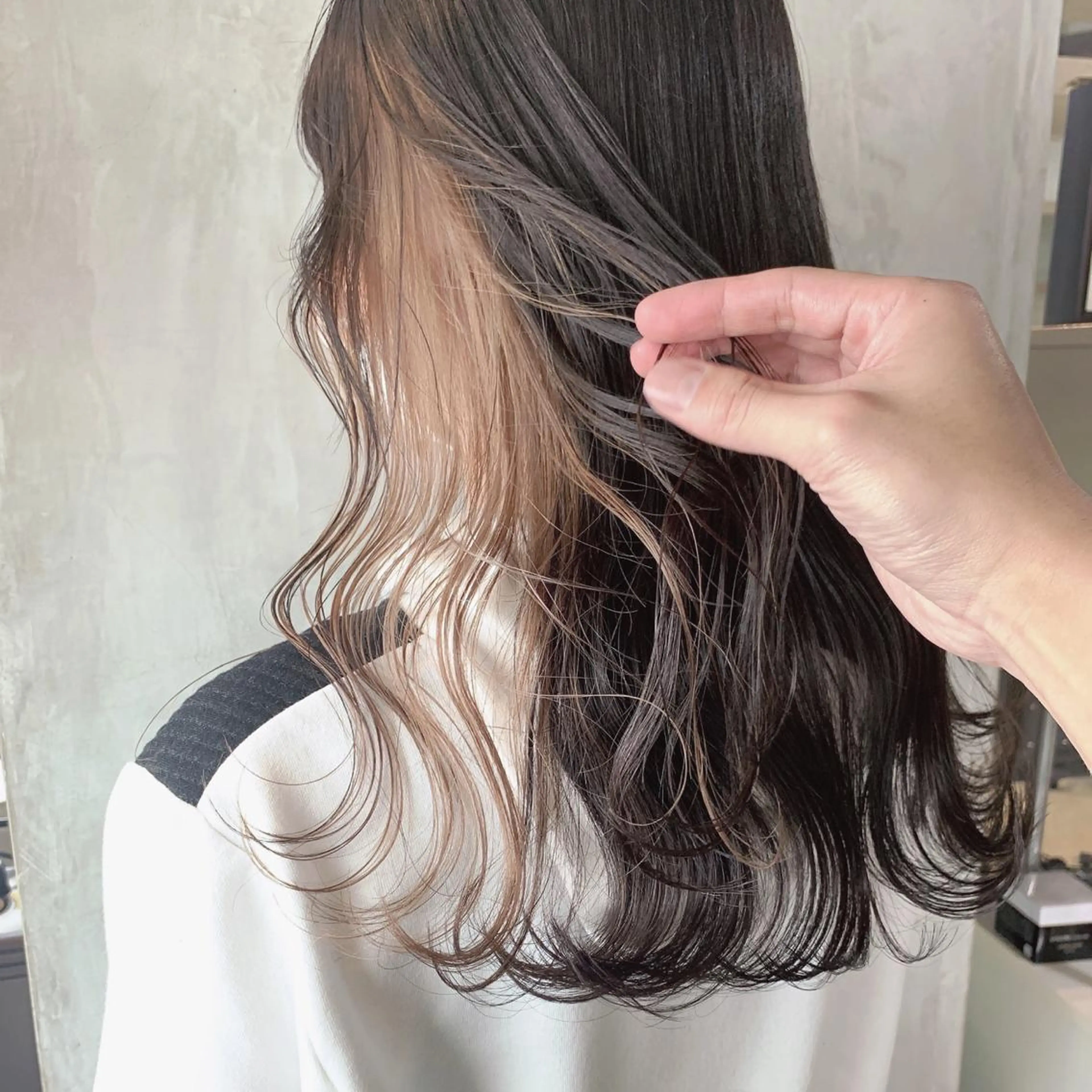 ロング カラー なかの たくみのヘアスタイル