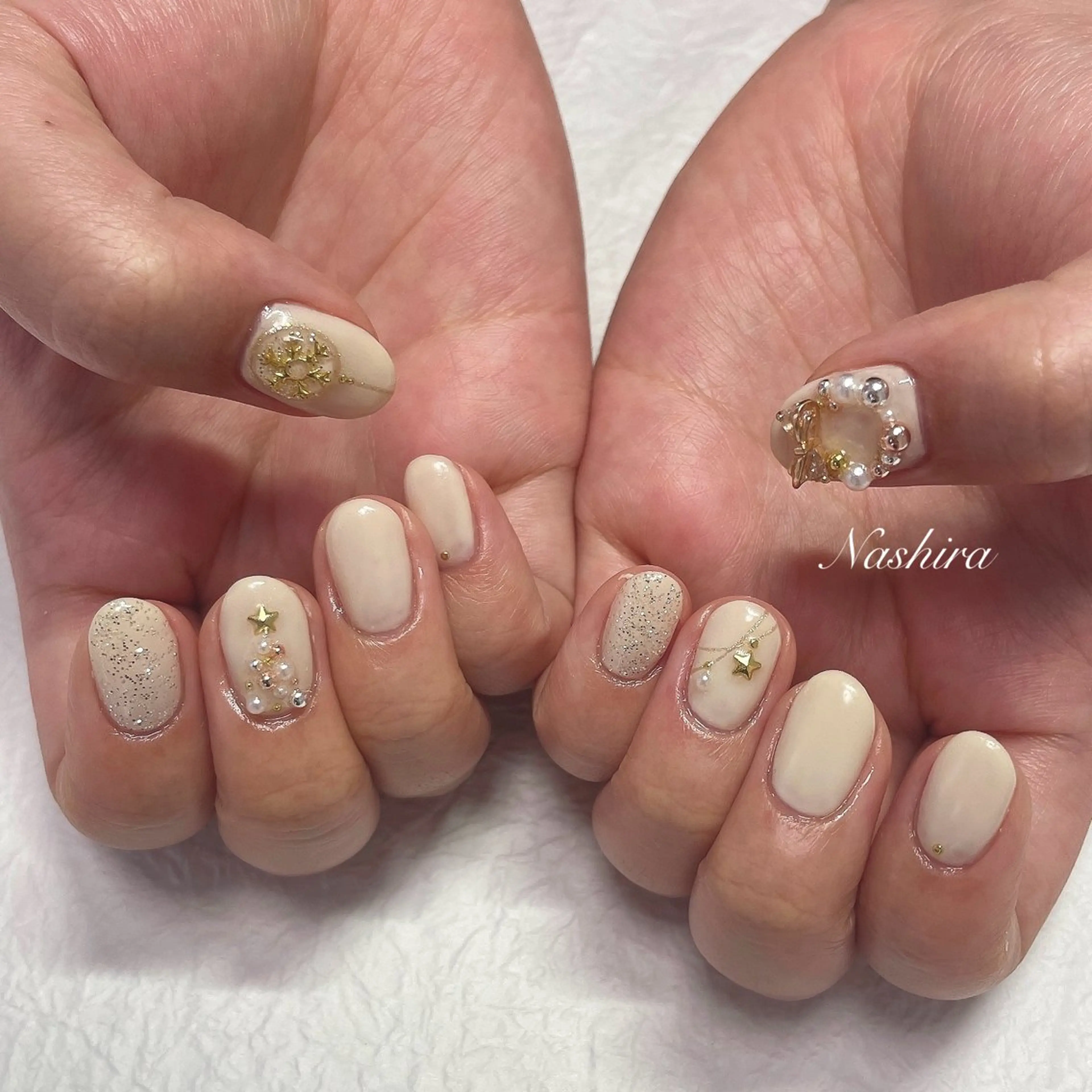 ネイル 冬ネイル クリスマス Nashira所属・Nashira moeのネイルデザイン