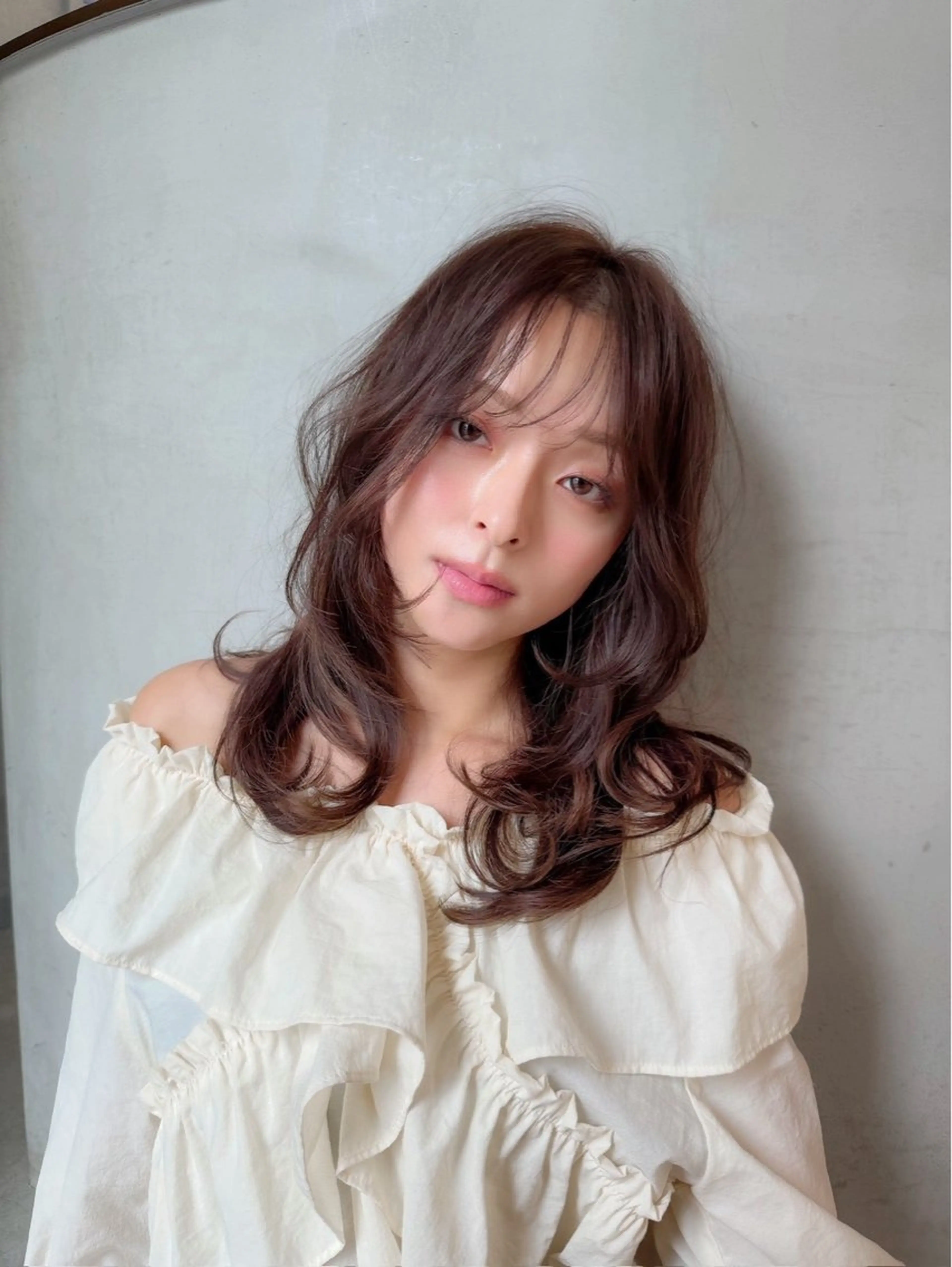 ミディアム カット ヘアカラー トリートメント ヘッドスパ taiga レイヤー /髪質改善/矯正🌈のヘアスタイル