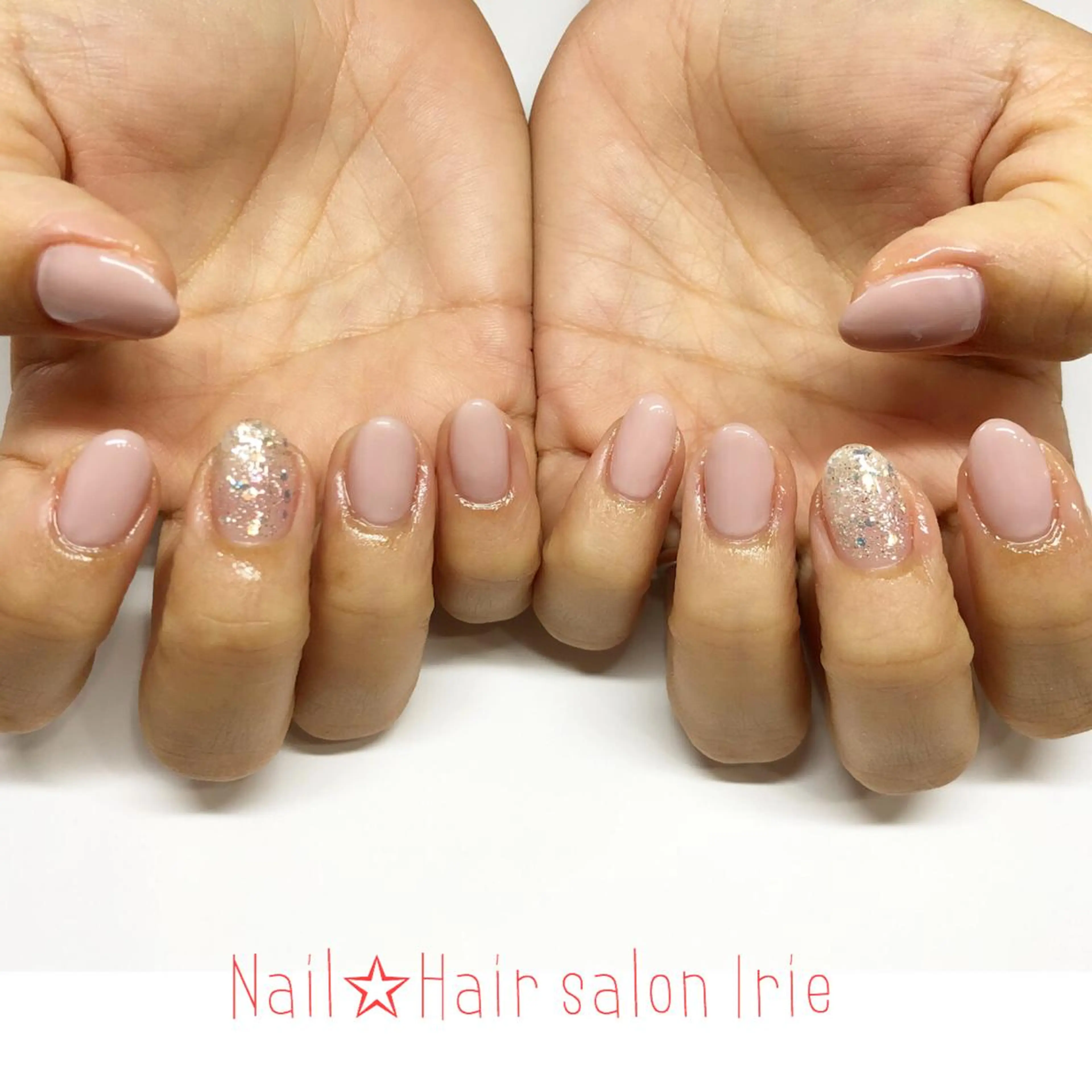 ネイル ハンドネイル ハンドケア 與儀 知佳のネイルデザイン