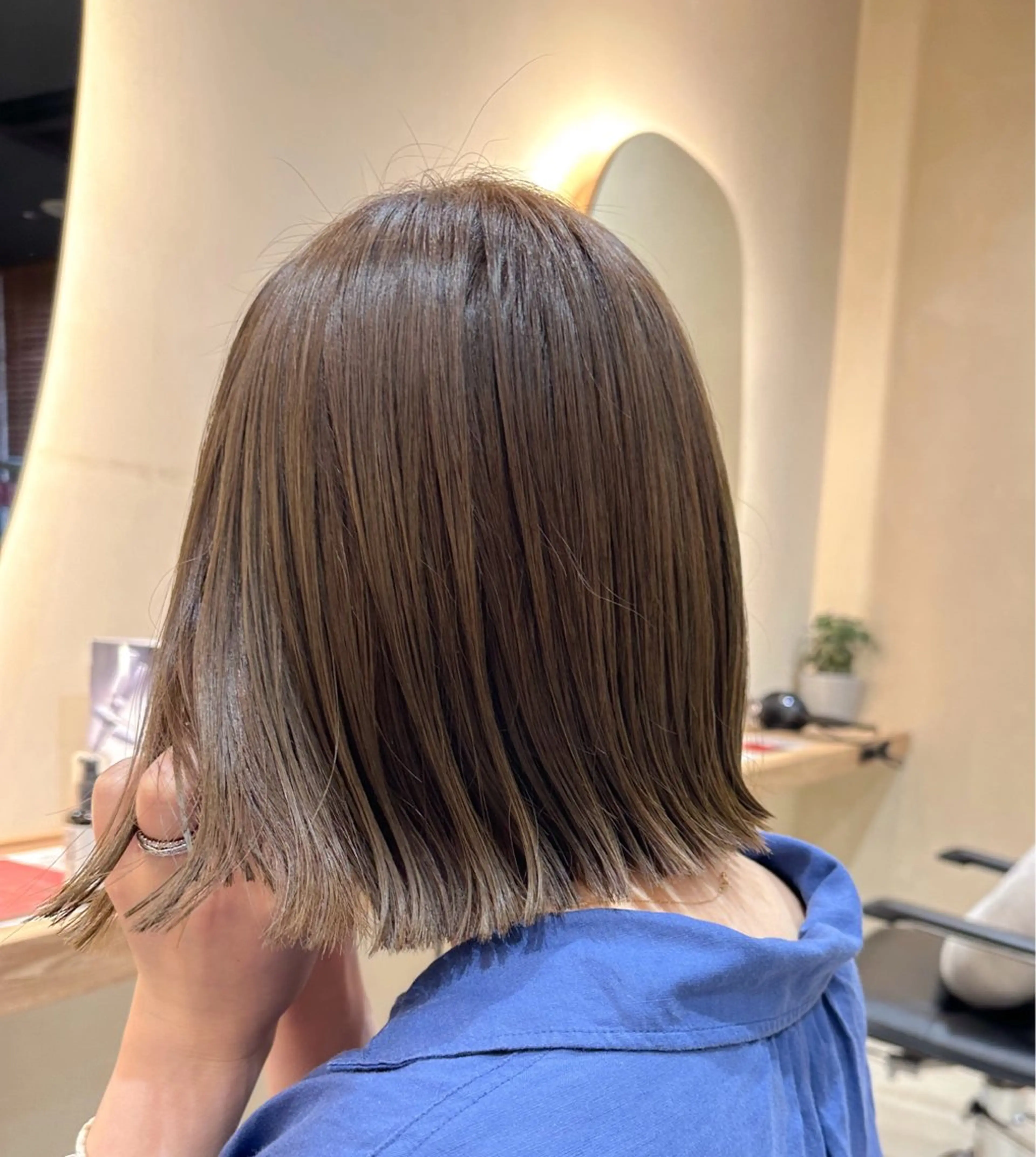 カラー layer・bob カット/  YURIのヘアスタイル