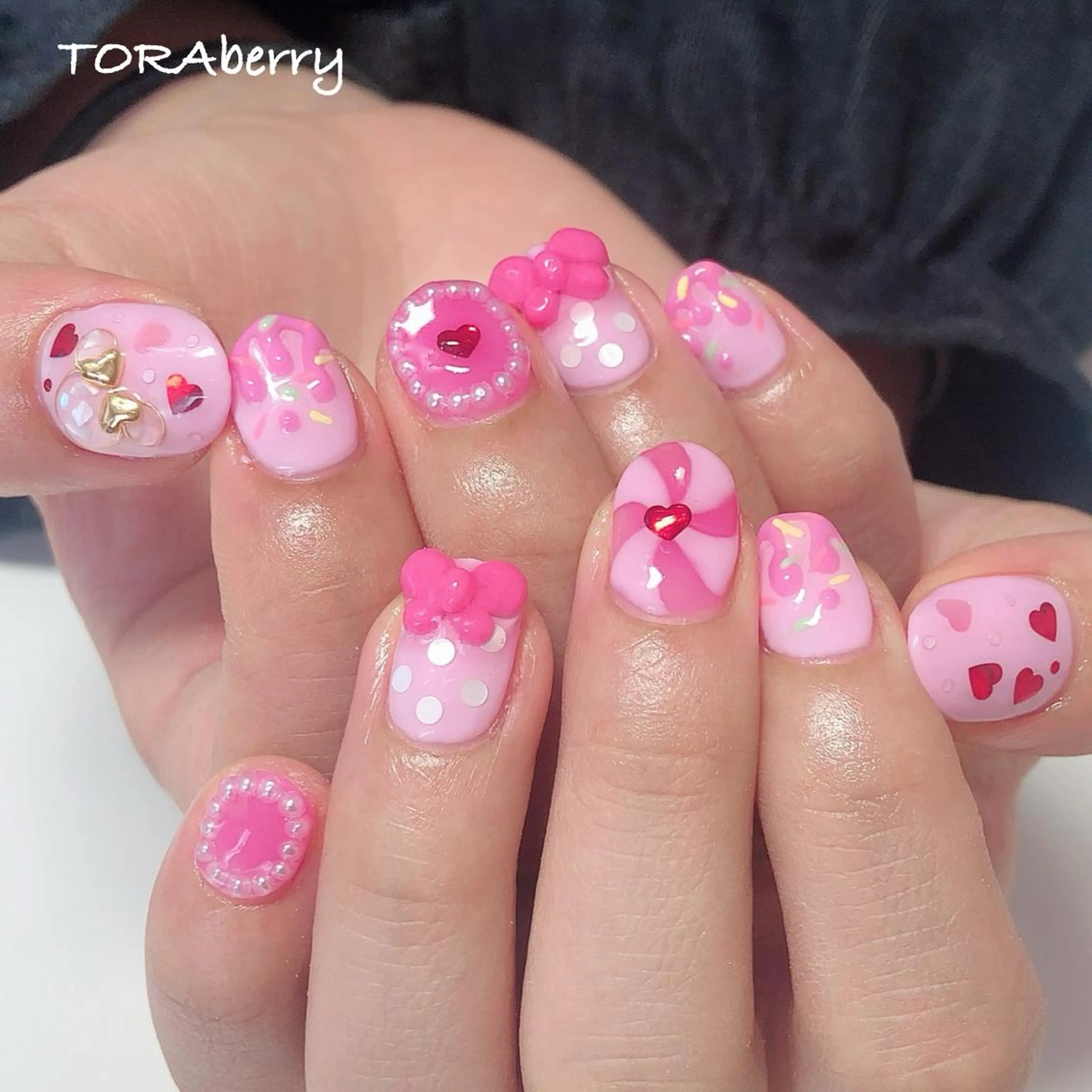 ネイル ピンク ハンドネイル ネイリスト なつみのネイルデザイン