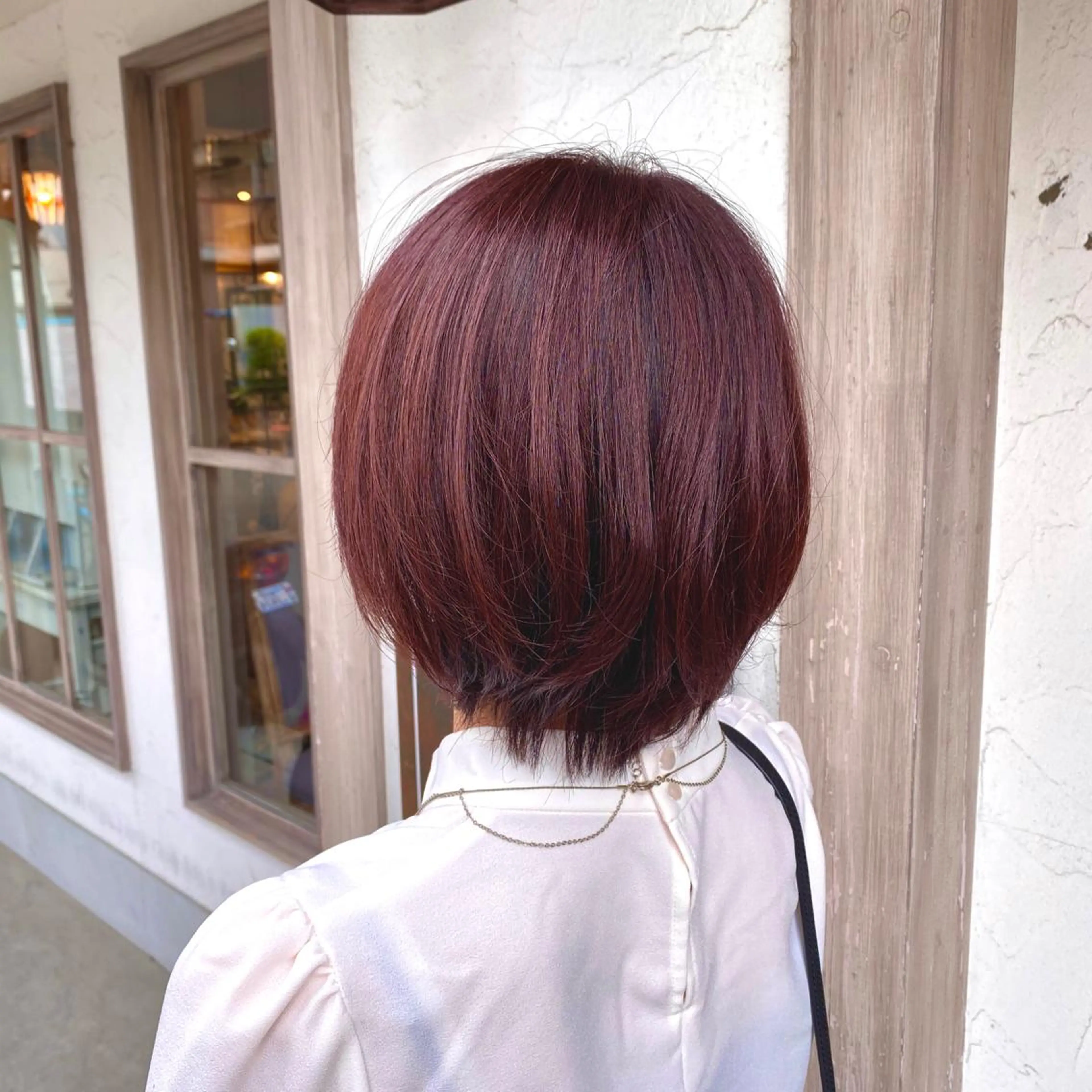 ショート カラー カシス 透明感カラー イルミナカラー カット ヘアカラー トリートメント 美髪・髪質改善 有田怜平のヘアスタイル