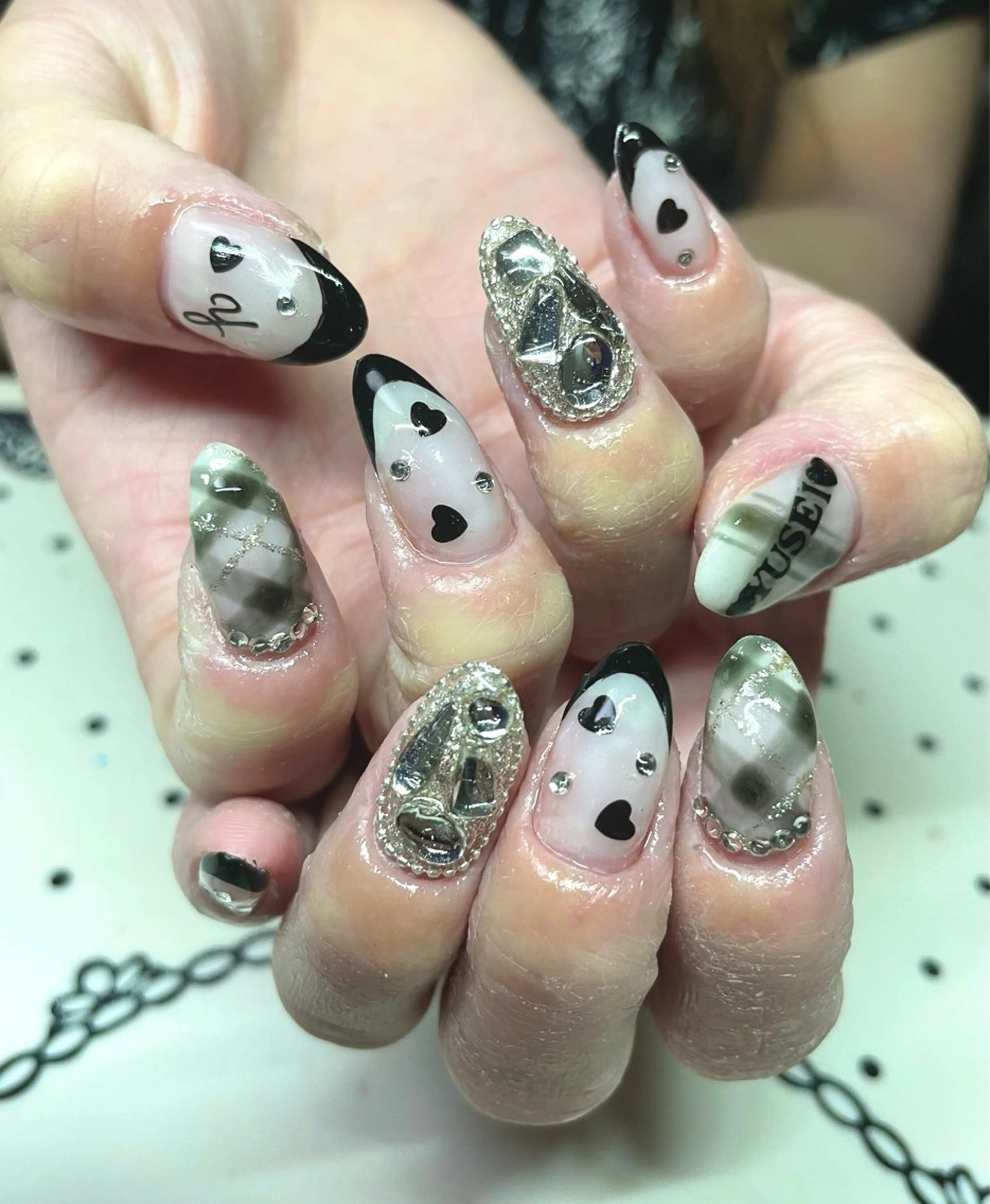 ネイル ハンドネイル nailsalon sugarr所属・nailist cocoのネイルデザイン