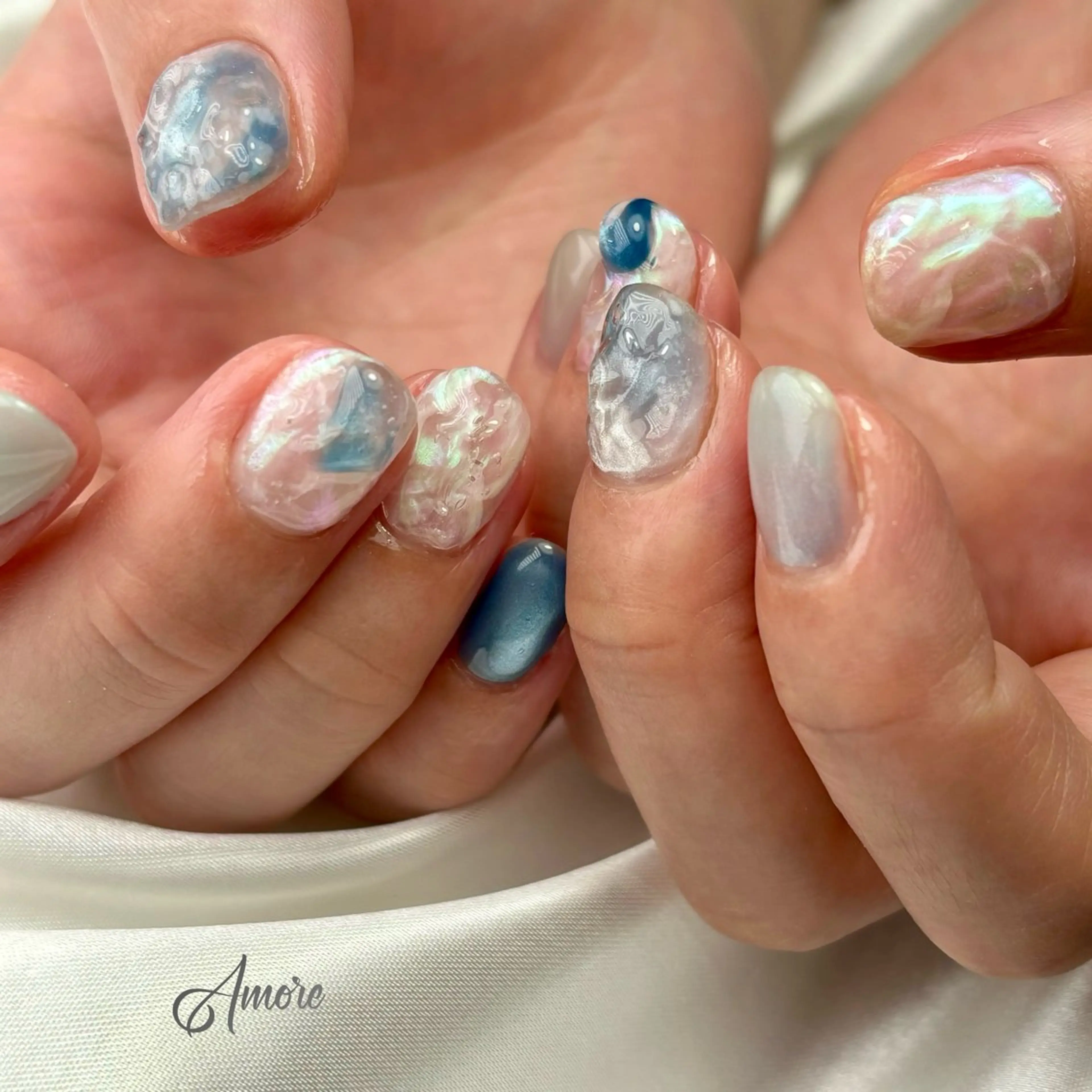 ネイル ジェルネイル キラキラネイル 韓国ネイル マグネットネイル パラジェル You kyehwaのネイルデザイン