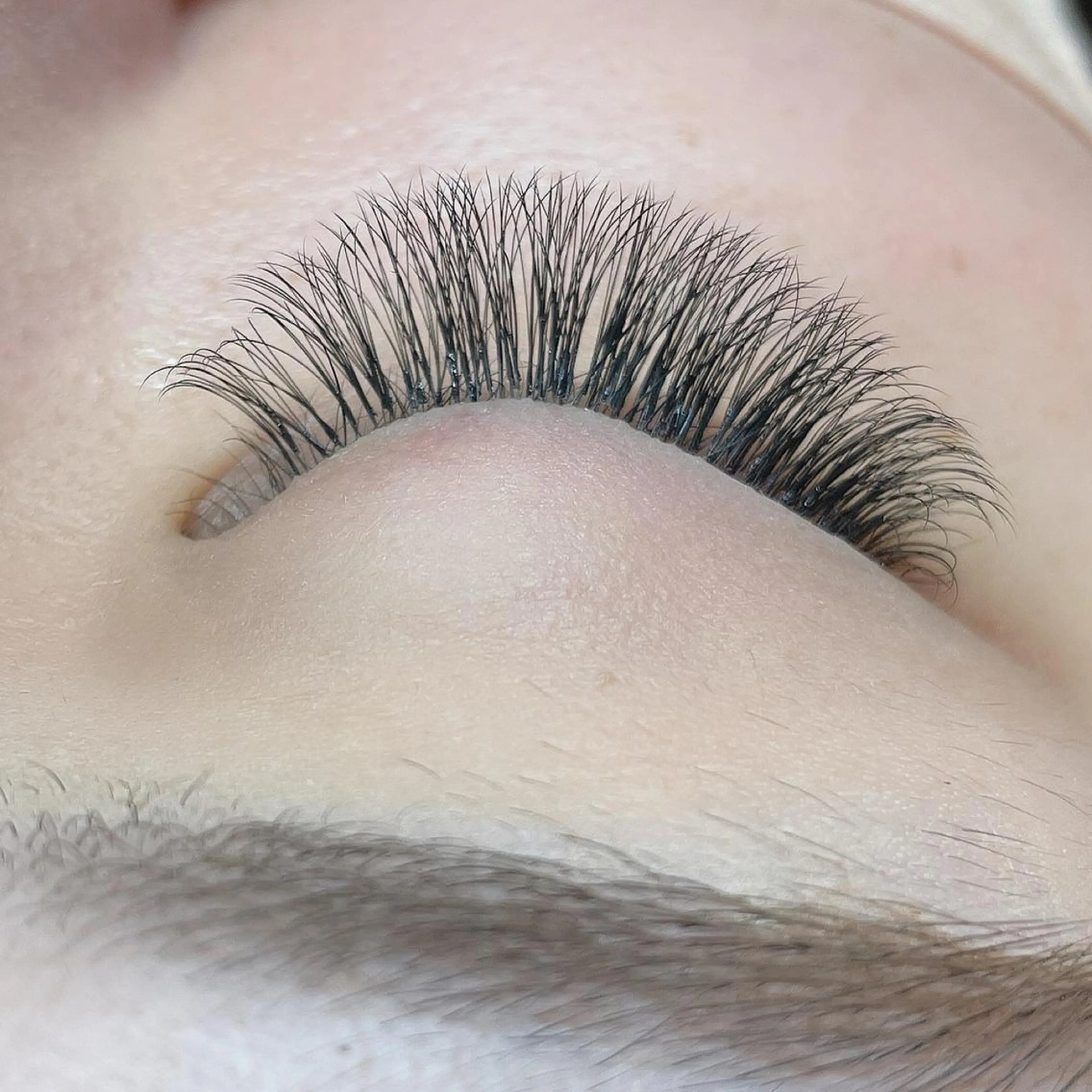 【新規】3Dボリュームラッシュ80束の写真