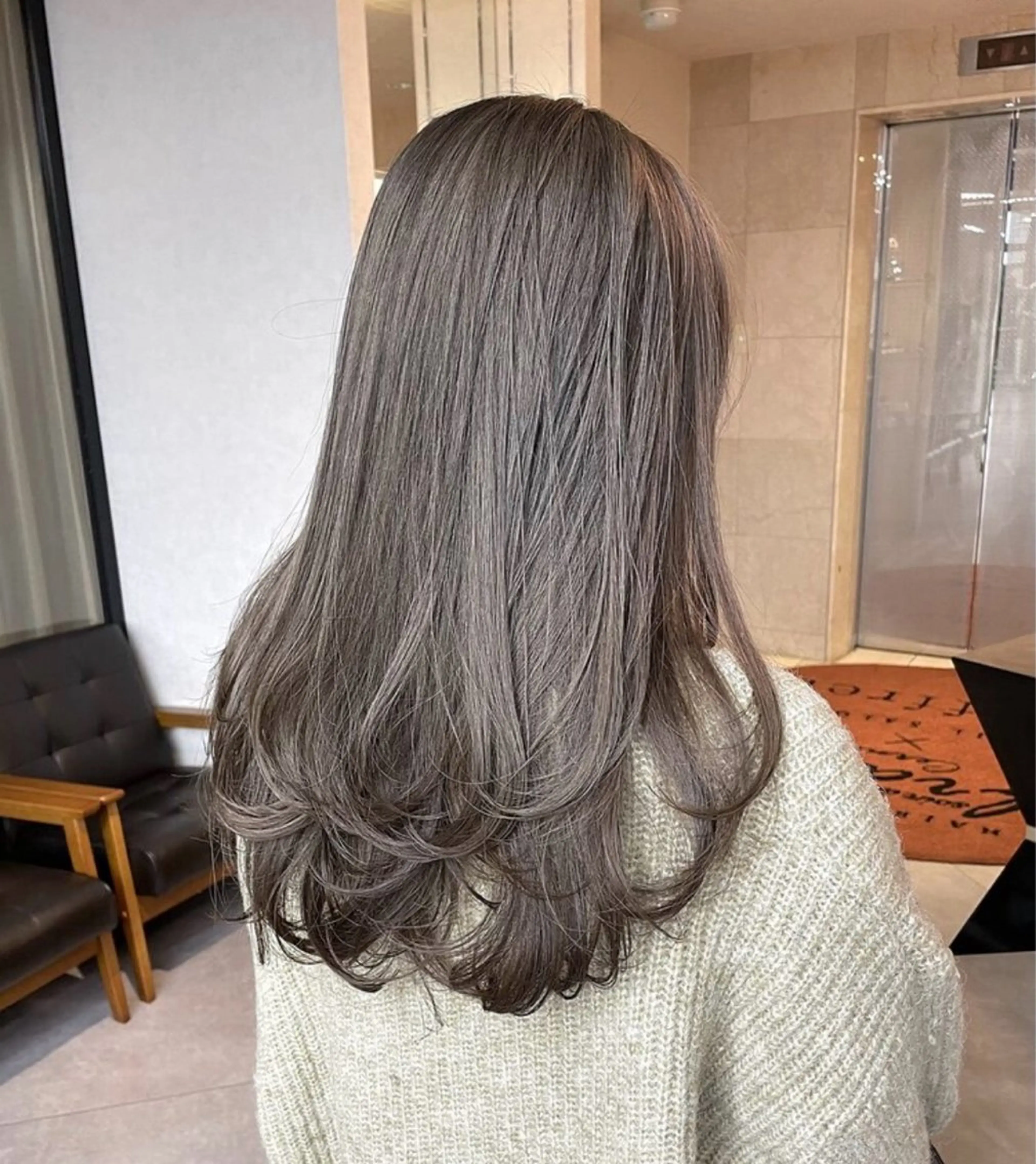 ミディアム 渡邉 顕幸のヘアスタイル