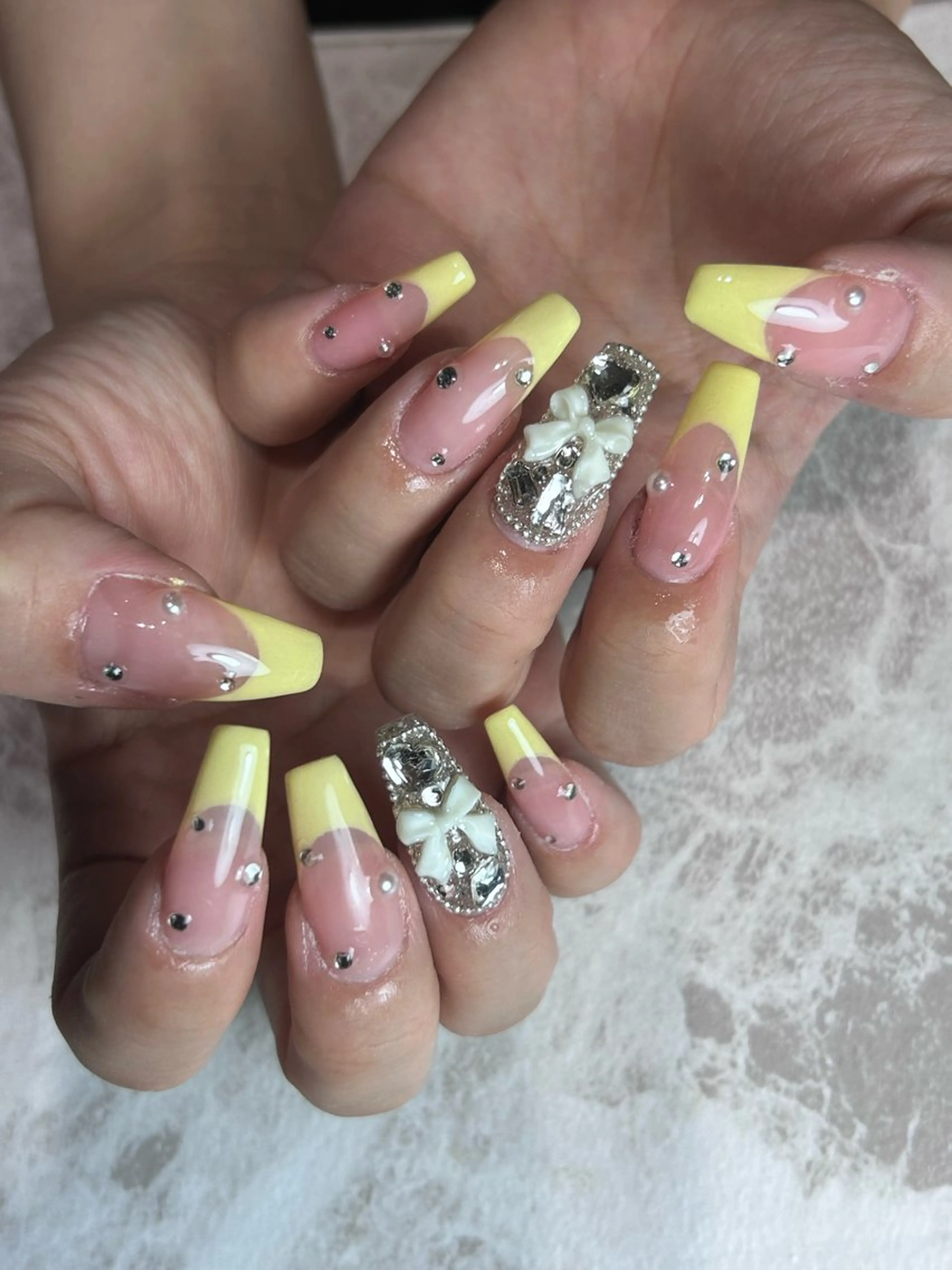 ネイル ロングネイル トータルビューティー アリーのエステ・リラクイメージ