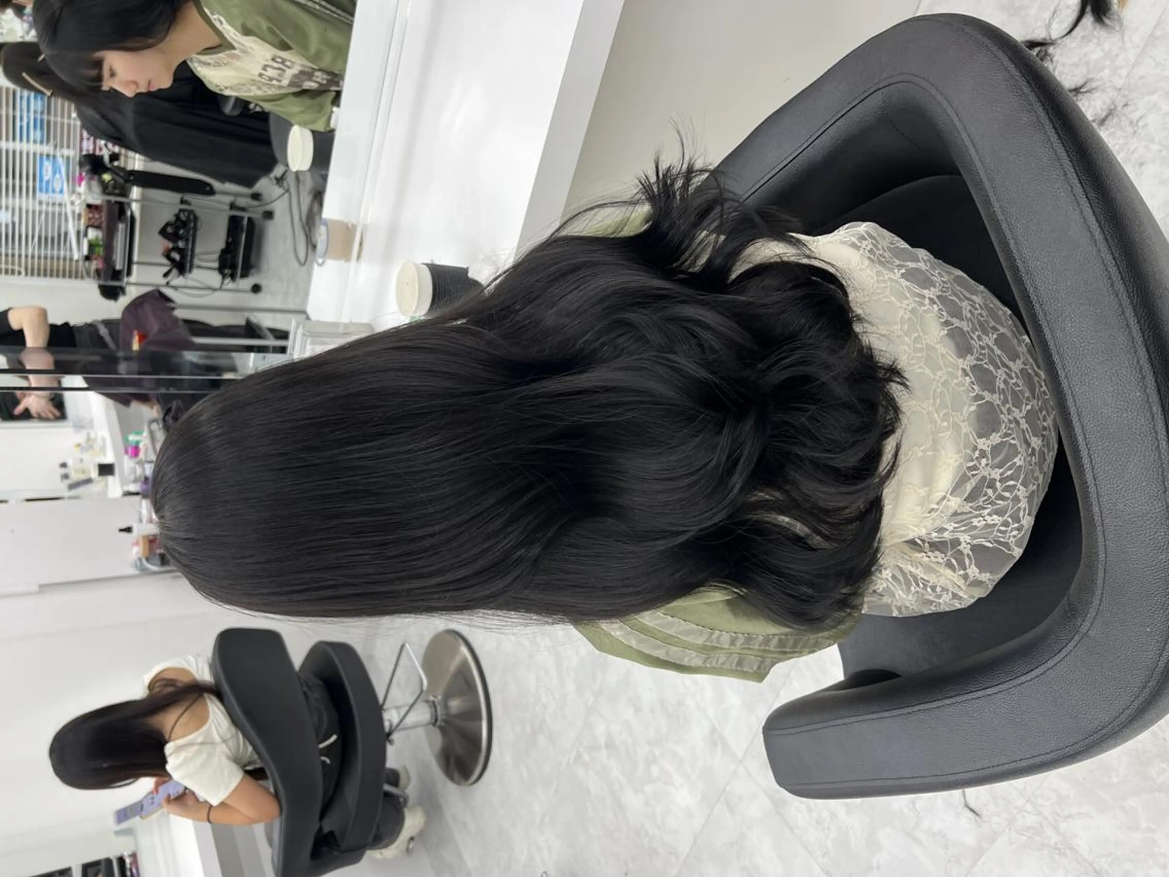 カラー ブリーチあり/なし 💘春の透明感カラーのヘアスタイル
