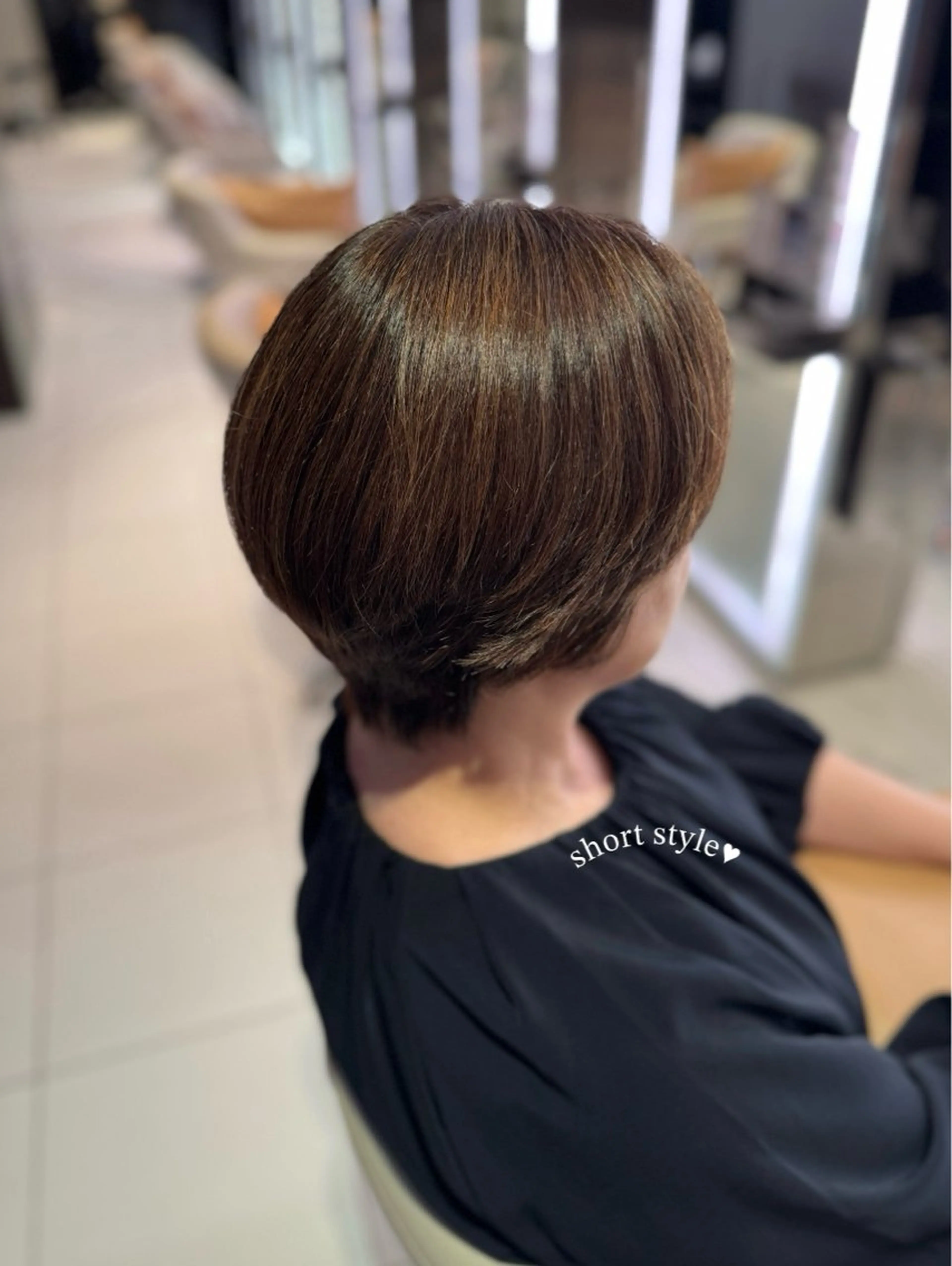 ショート カラー 🤍たむら みなみ 銀座🤍のヘアスタイル