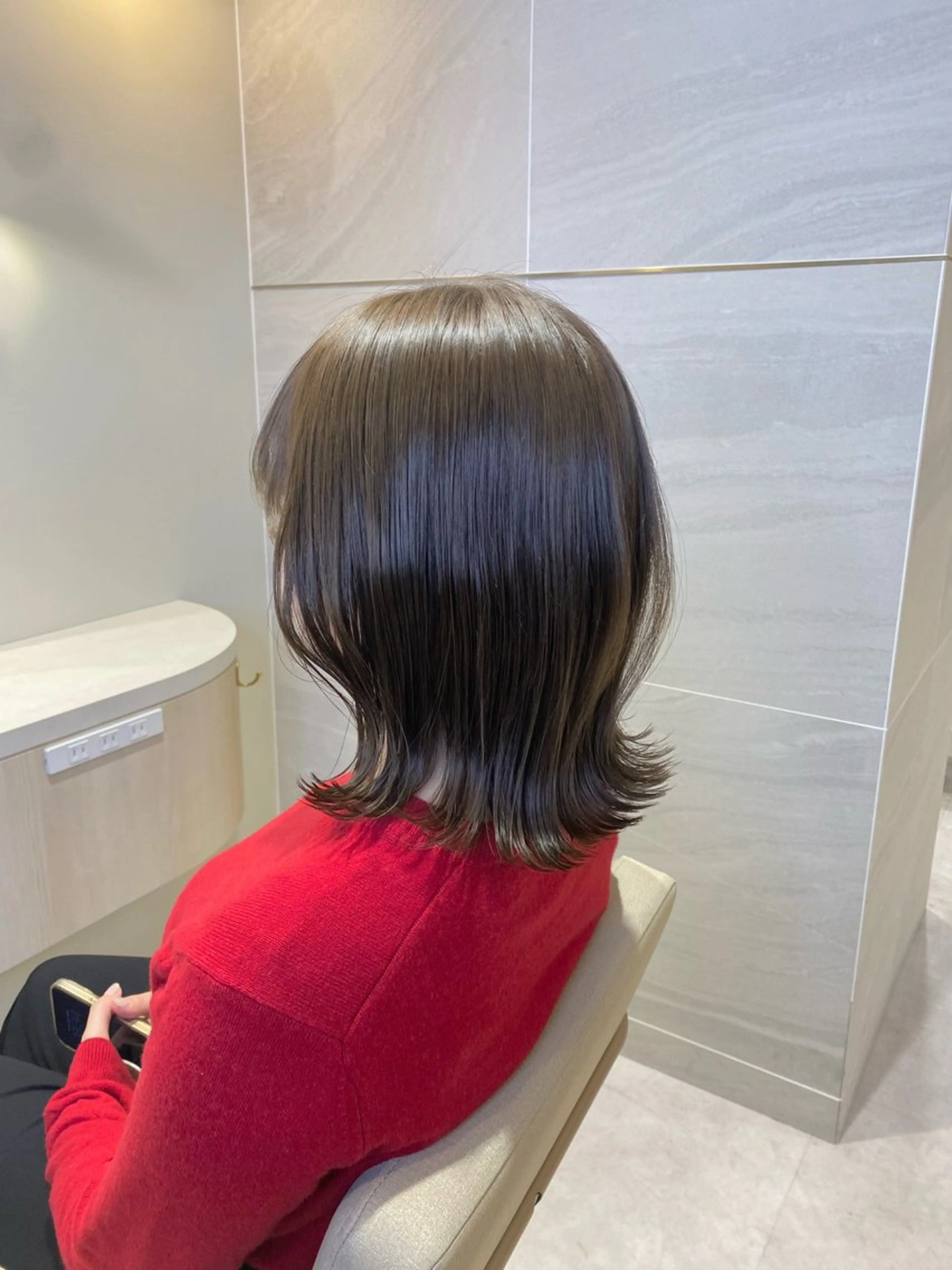 ミディアム カラー ベージュカラー イルミナカラー カット ヘアカラー トリートメント 透明感カラー🌿 グレージュ🐺陽介のヘアスタイル