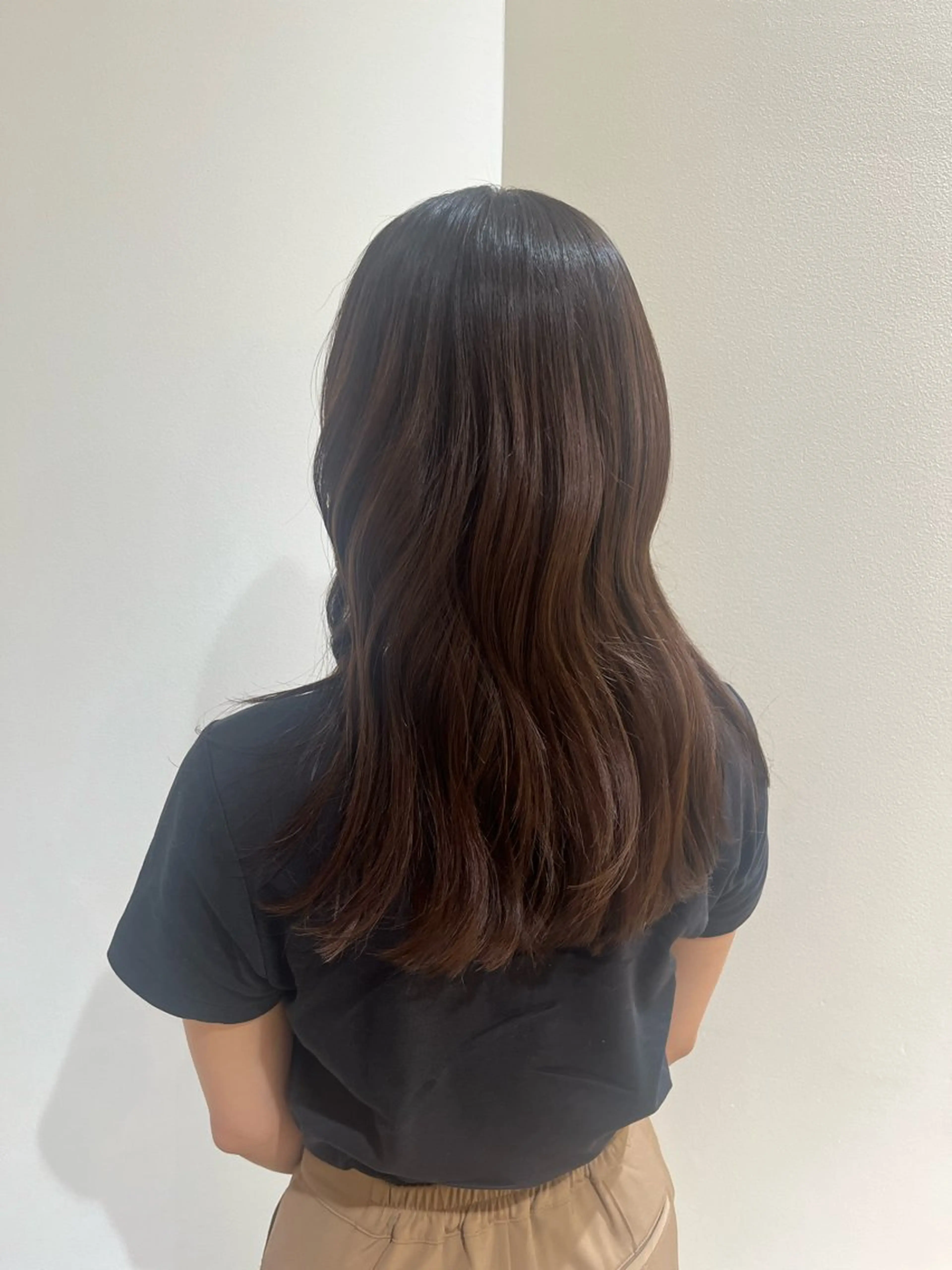 ロング 海老原 若菜のヘアスタイル