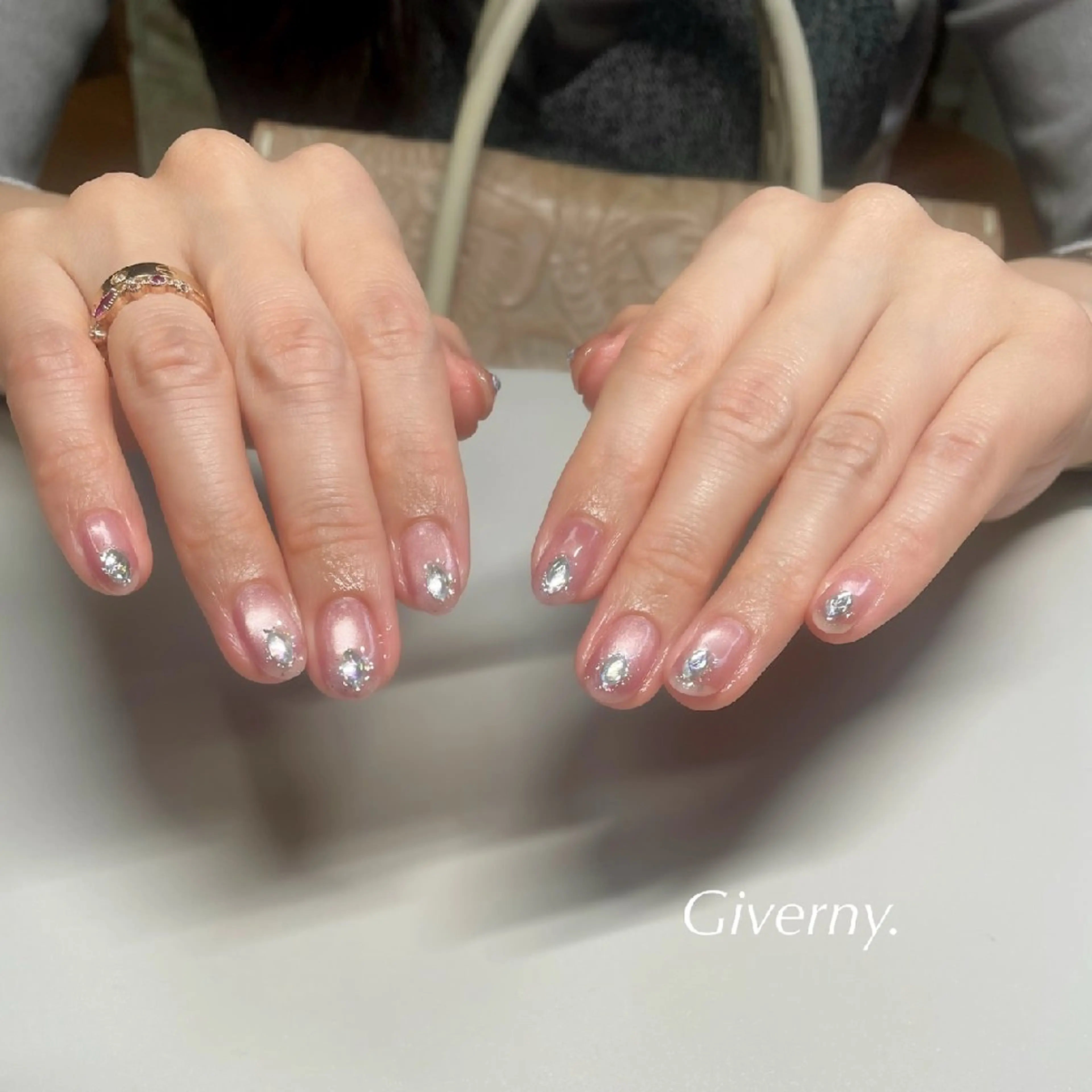 ネイル 冬ネイル ハンドネイル Giverny .のネイルデザイン