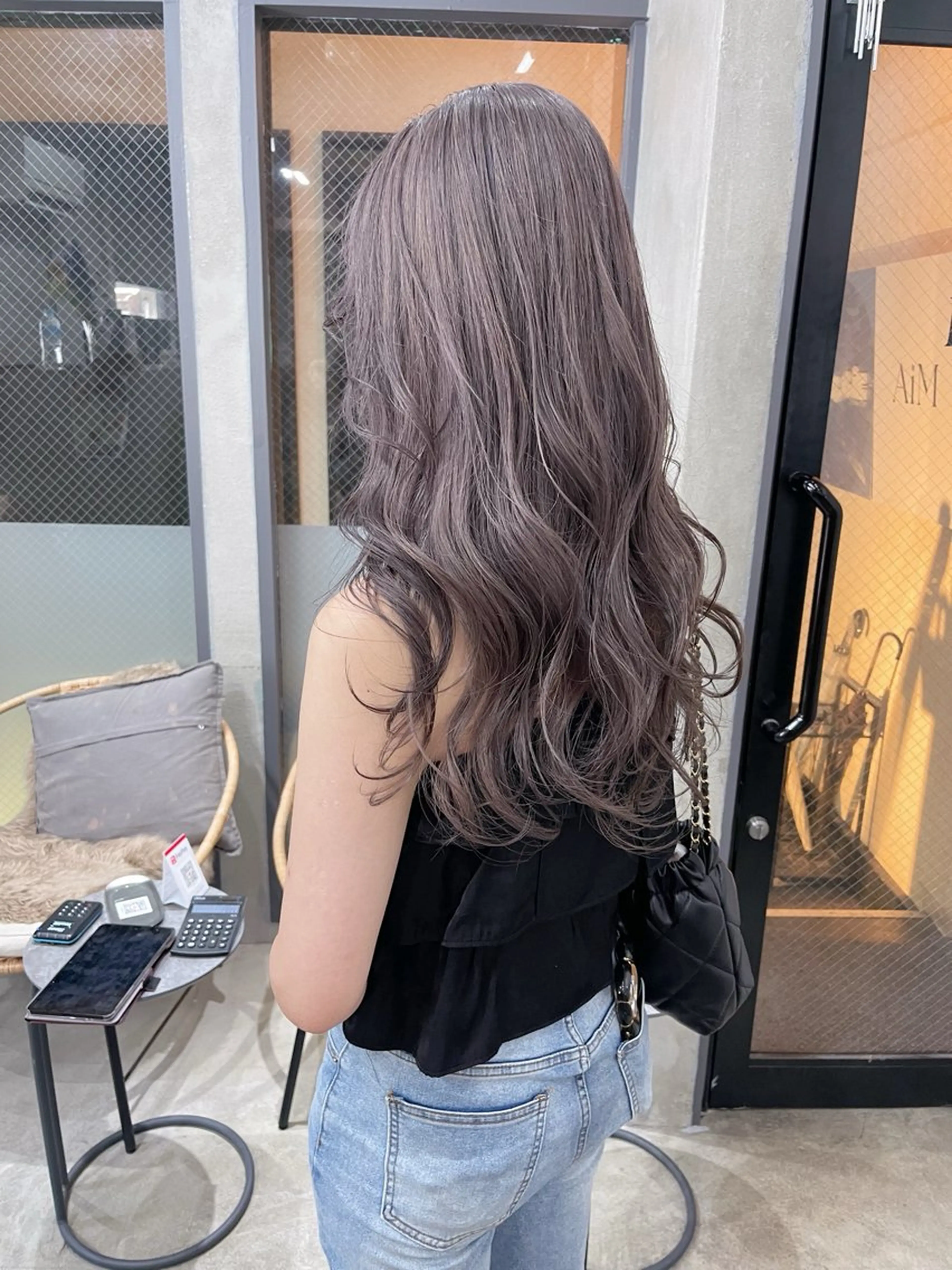 セミロング カラー ベージュカラー グレージュ ラベンダーカラー ラベンダーグレージュ ラベンダーベージュ ヘアカラー トリートメント AiM 大名　似合わせカットのヘアスタイル