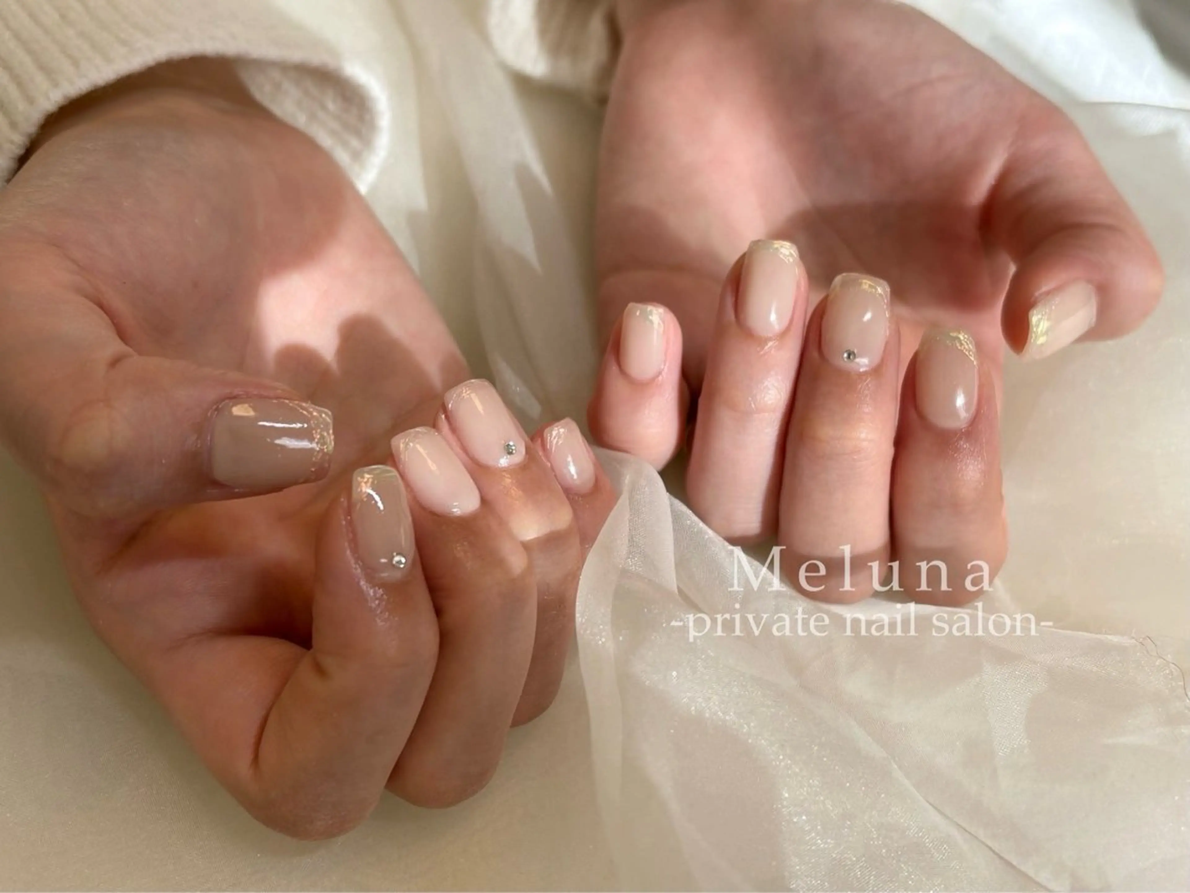 ネイル オーロラネイル フレンチネイル ハンドネイル Meruna .ﾒﾙｰﾅ.のネイルデザイン