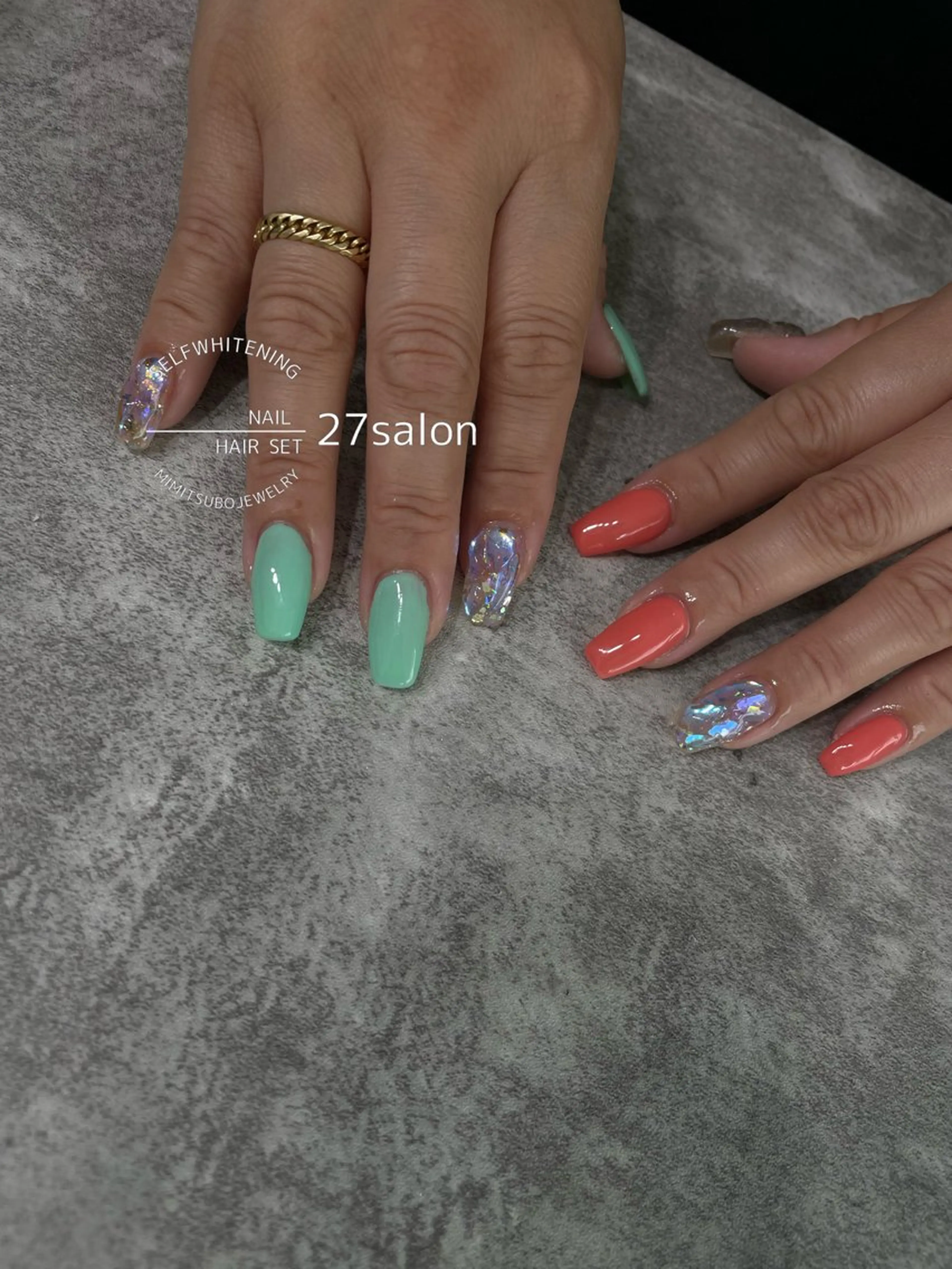 ネイル オーロラネイル 氷ネイル・うるうるネイル ハンドネイル 27salon yuinaのネイルデザイン