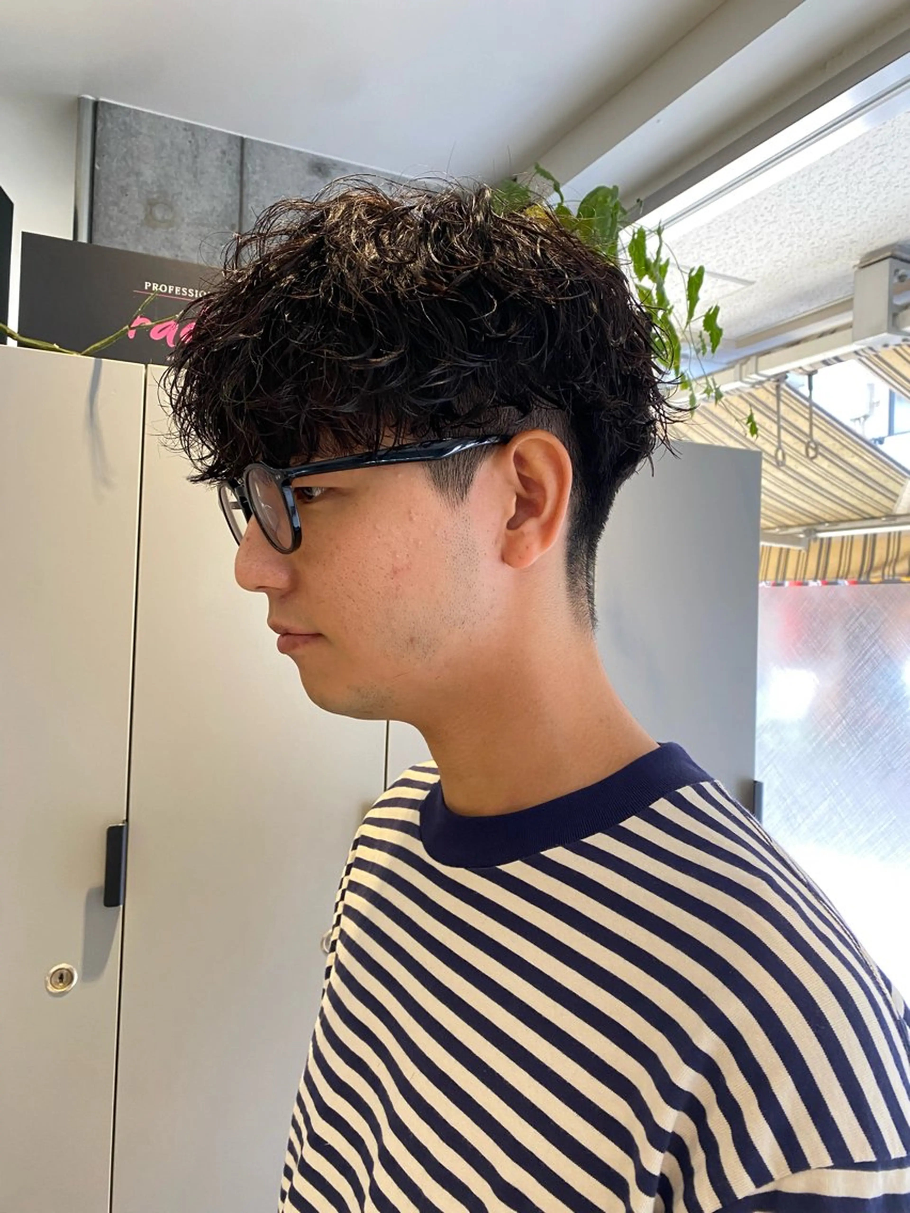 ショート パーマ カット パーマ メンズ得意です💥 ハユカといいます❗️のヘアスタイル