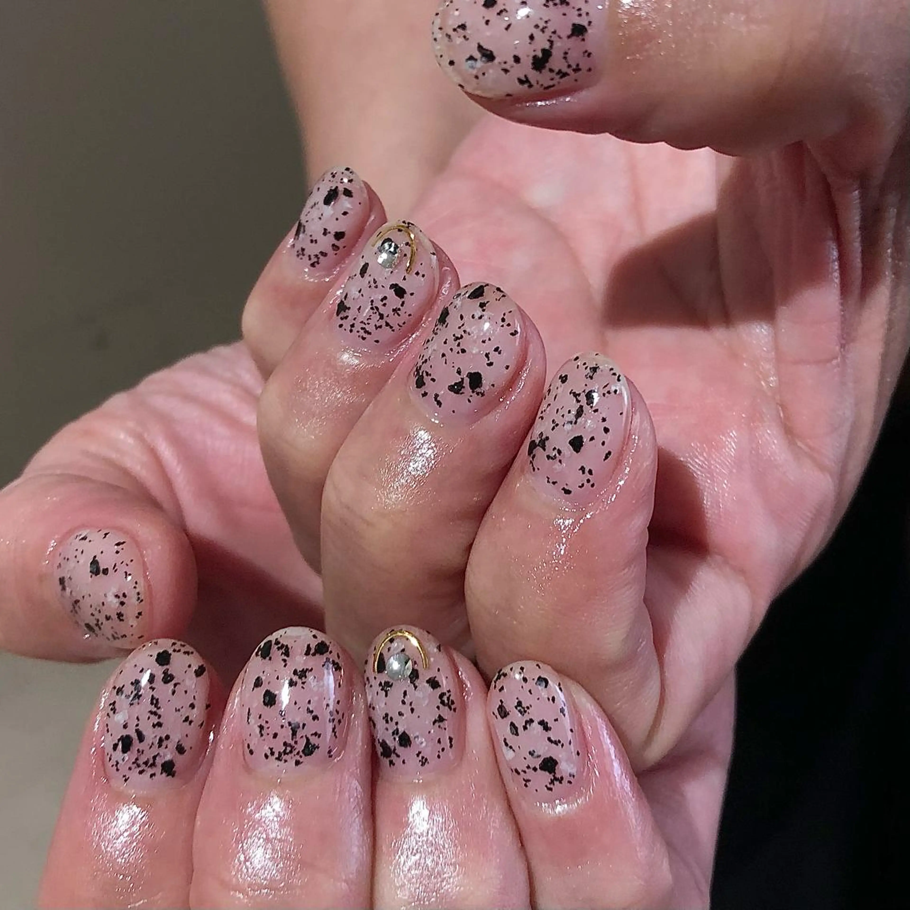 ネイル パラあり！フィルイン 美フォルムのネイルデザイン