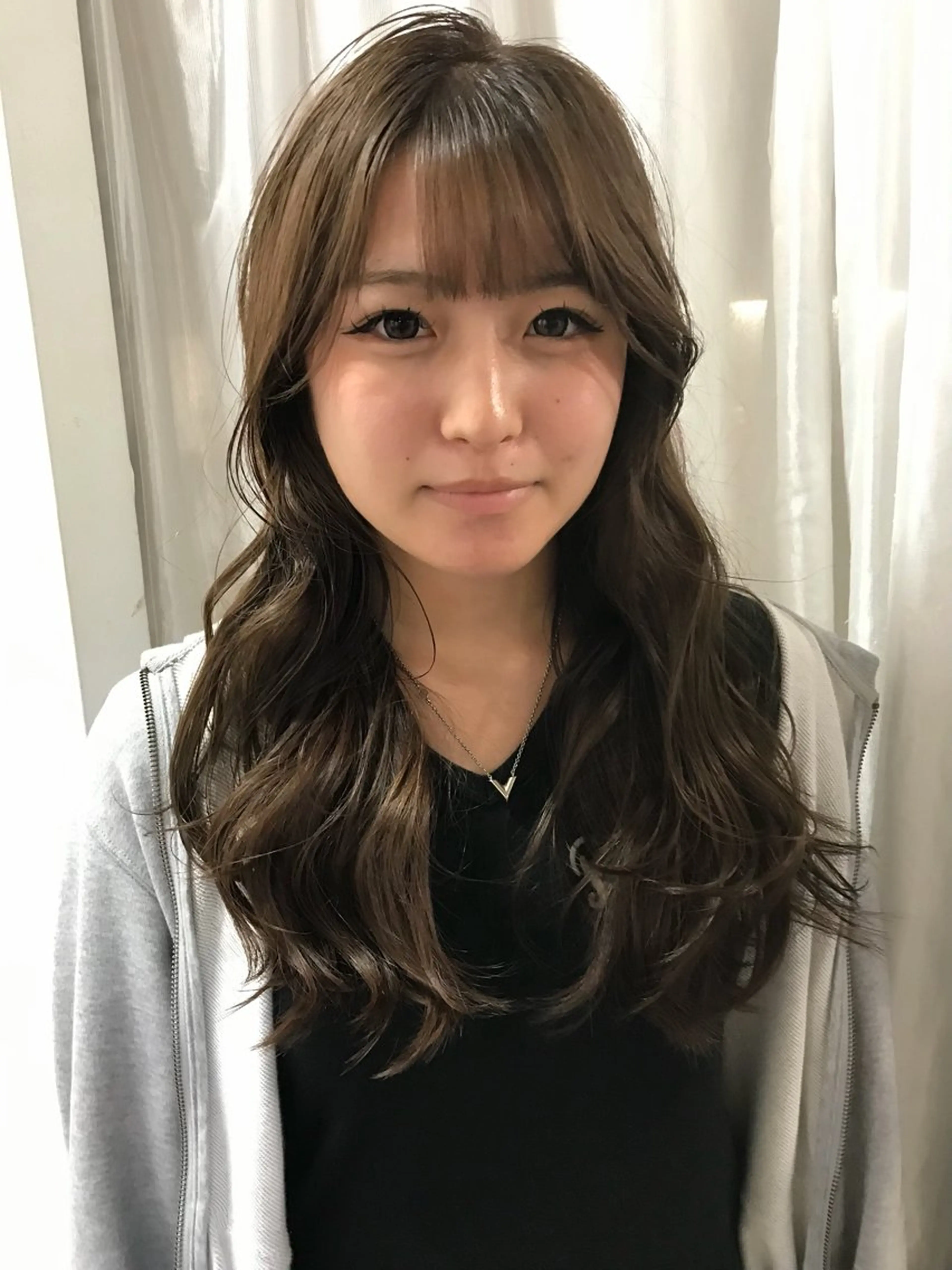 セミロング カラー ヘアカラー トリートメント 赤み消しカラー/ ナチュラル/トモキのヘアスタイル