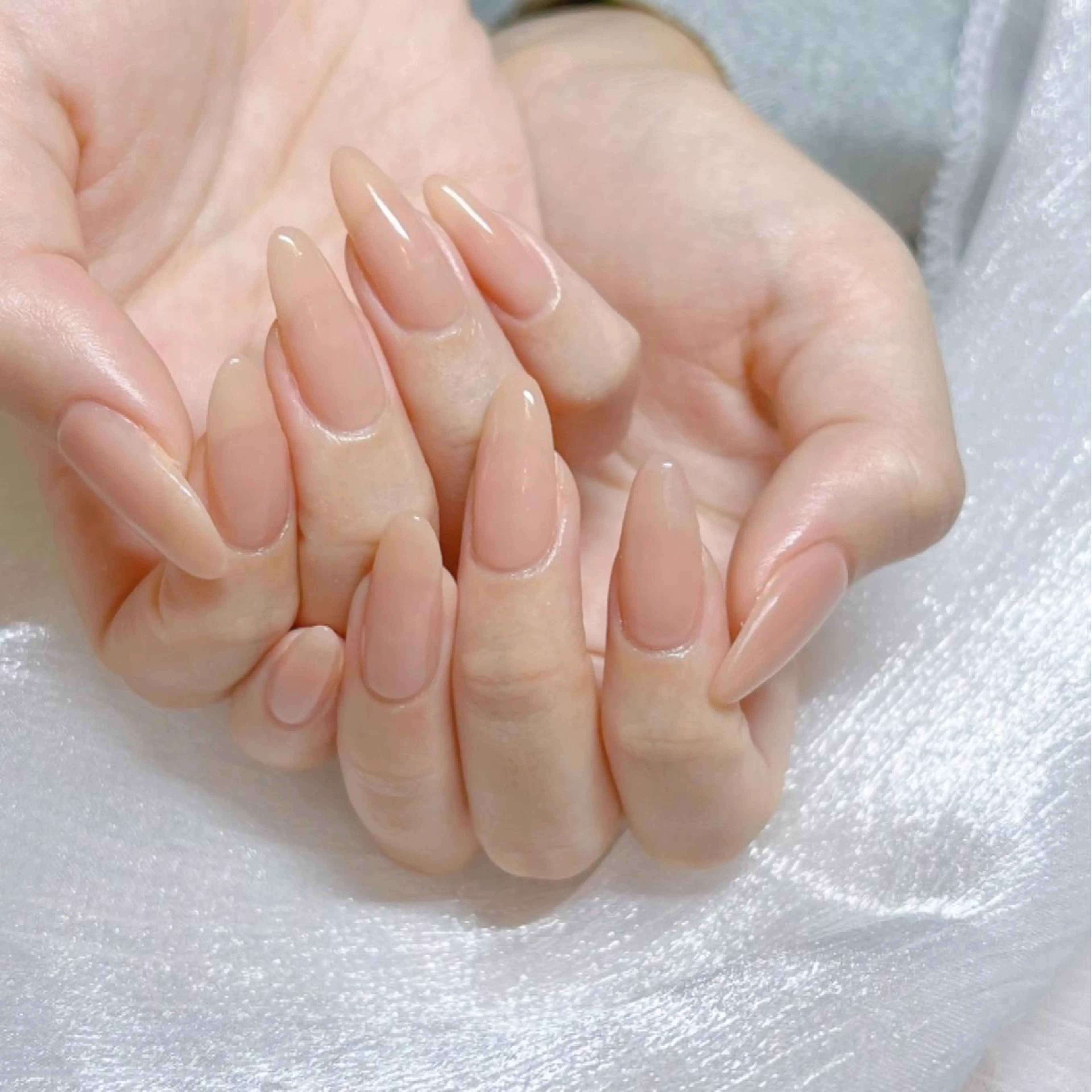 ネイル オーロラネイル フットネイル フレンチネイル ジェルネイル 韓国ネイル ハンドネイル ハンドケア 【ENサロン】 Rei🎀Nailのネイルデザイン