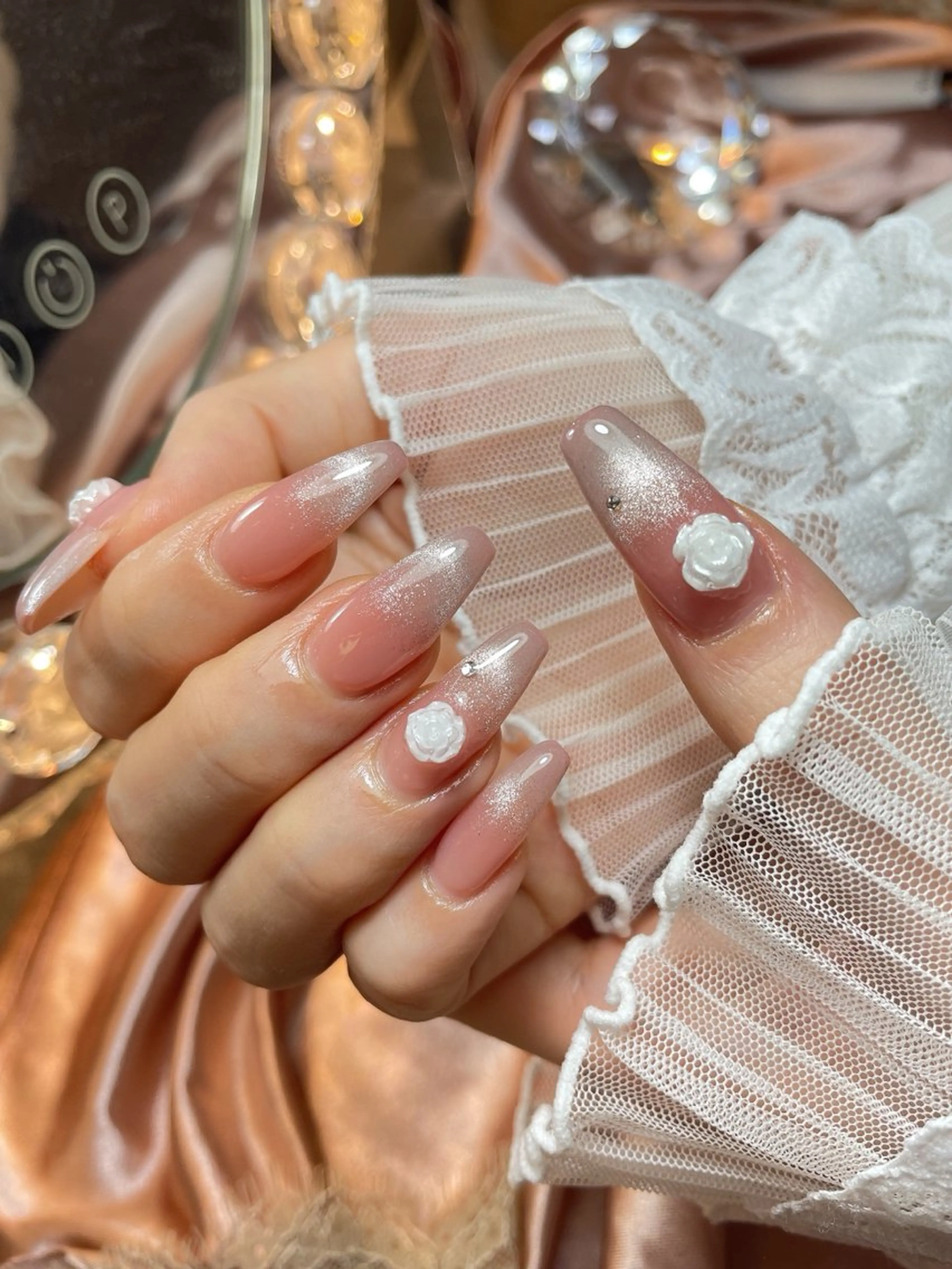 ネイル 23時まで❤︎韓国、 ワンホンネイルのネイルデザイン