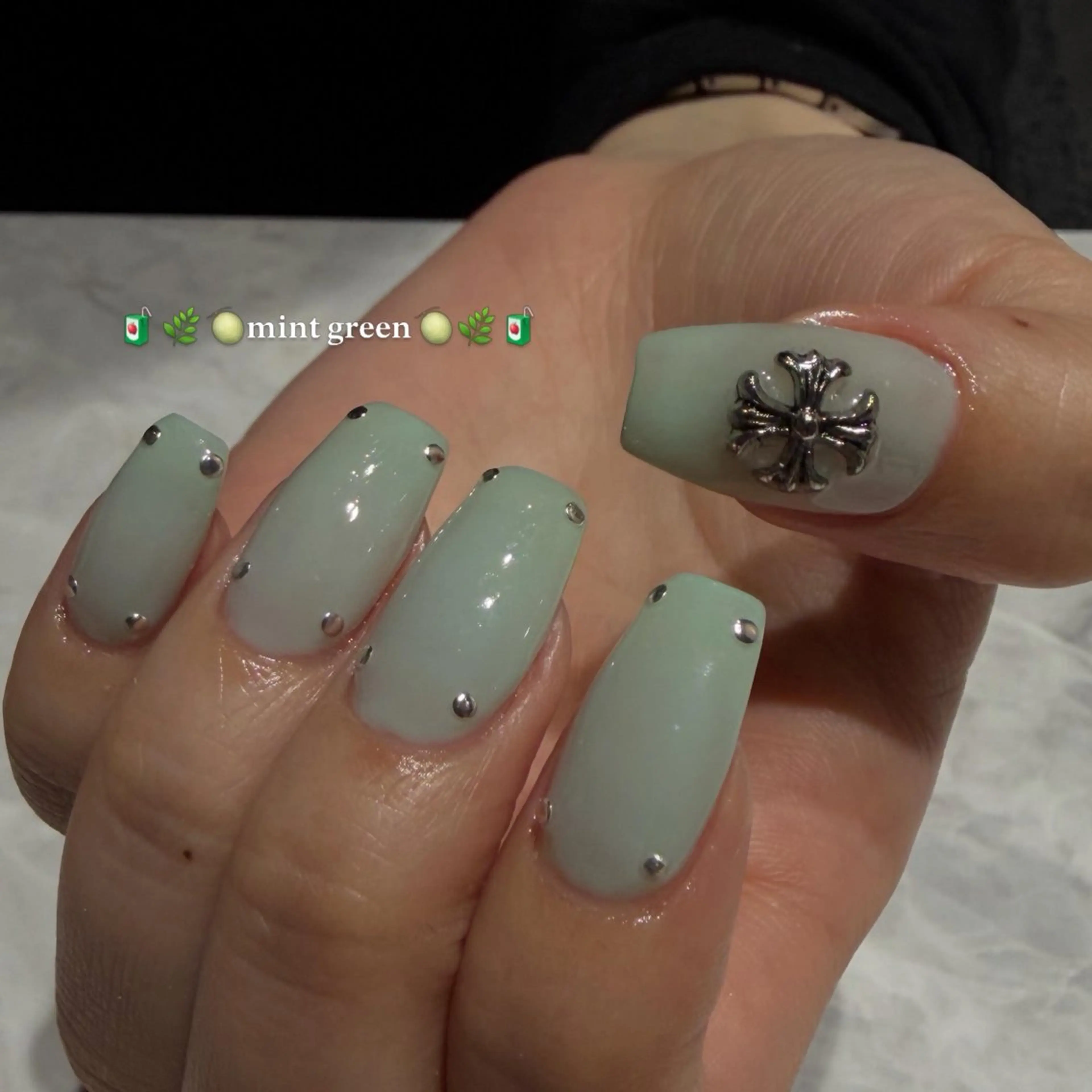 ネイル ハンドネイル fein. Matsuri🎀のネイルデザイン