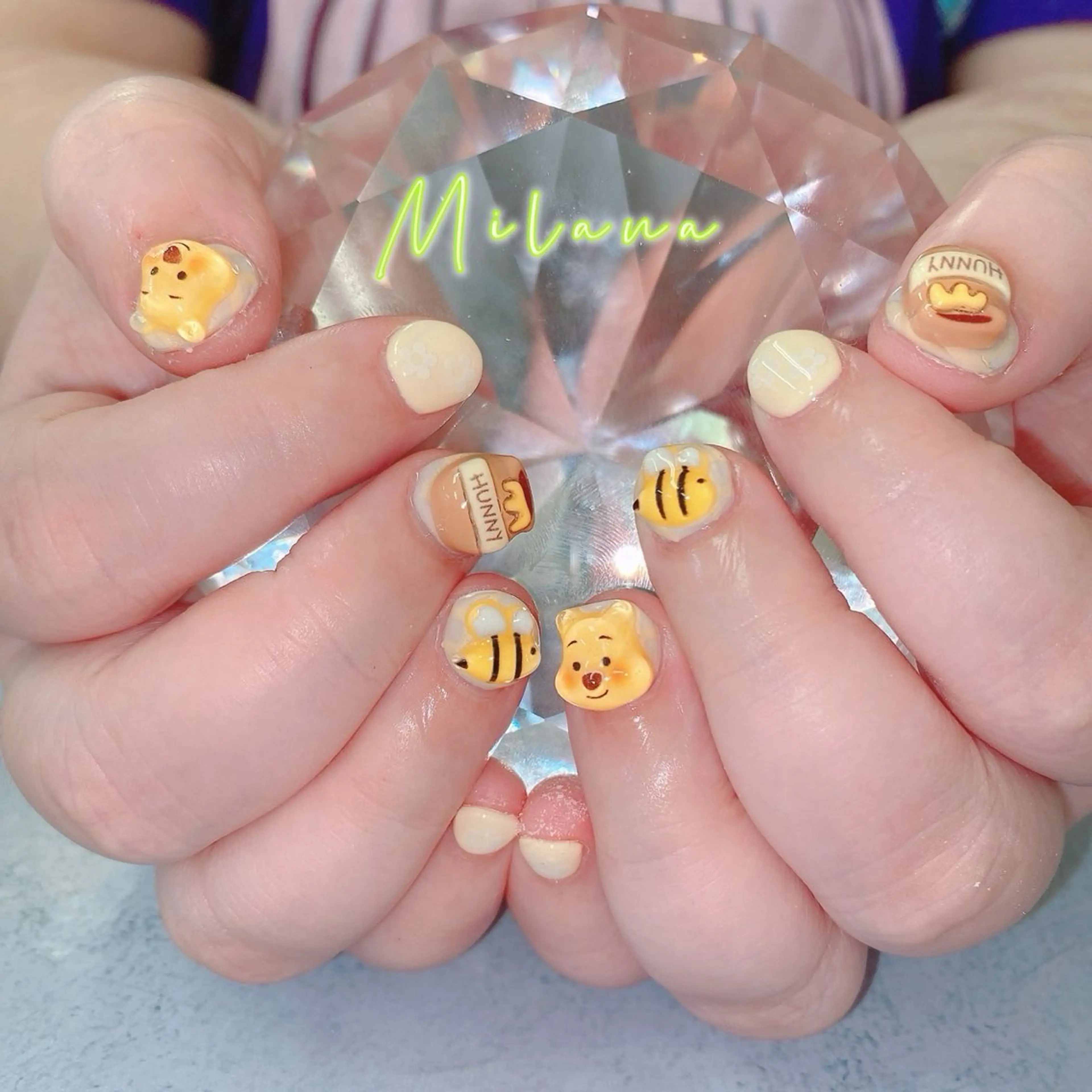 ネイル ハンドネイル Milana 西里のネイルデザイン