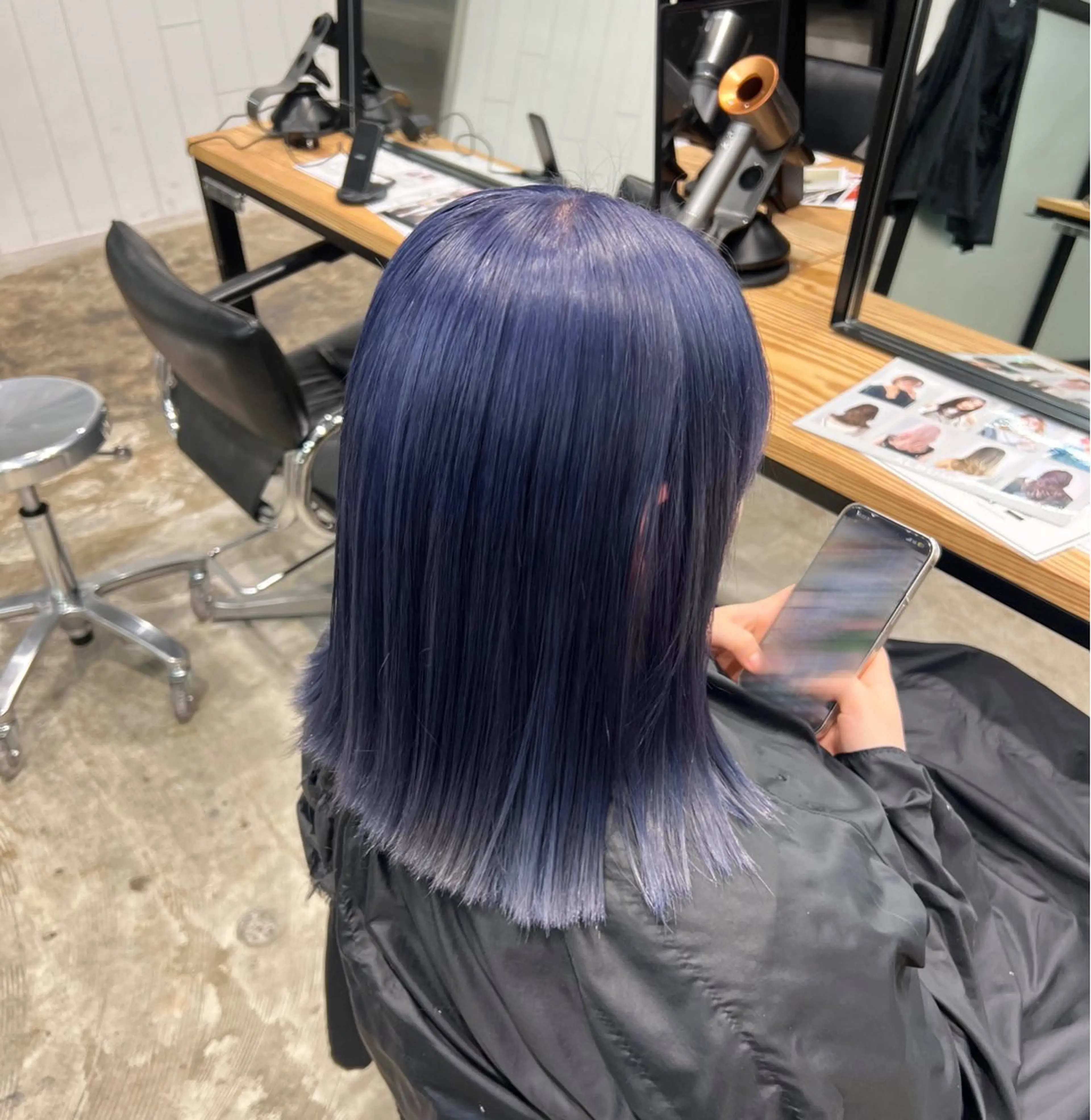 セミロング カラー 🎀miyu🎀 ハイトーン/池袋のヘアスタイル