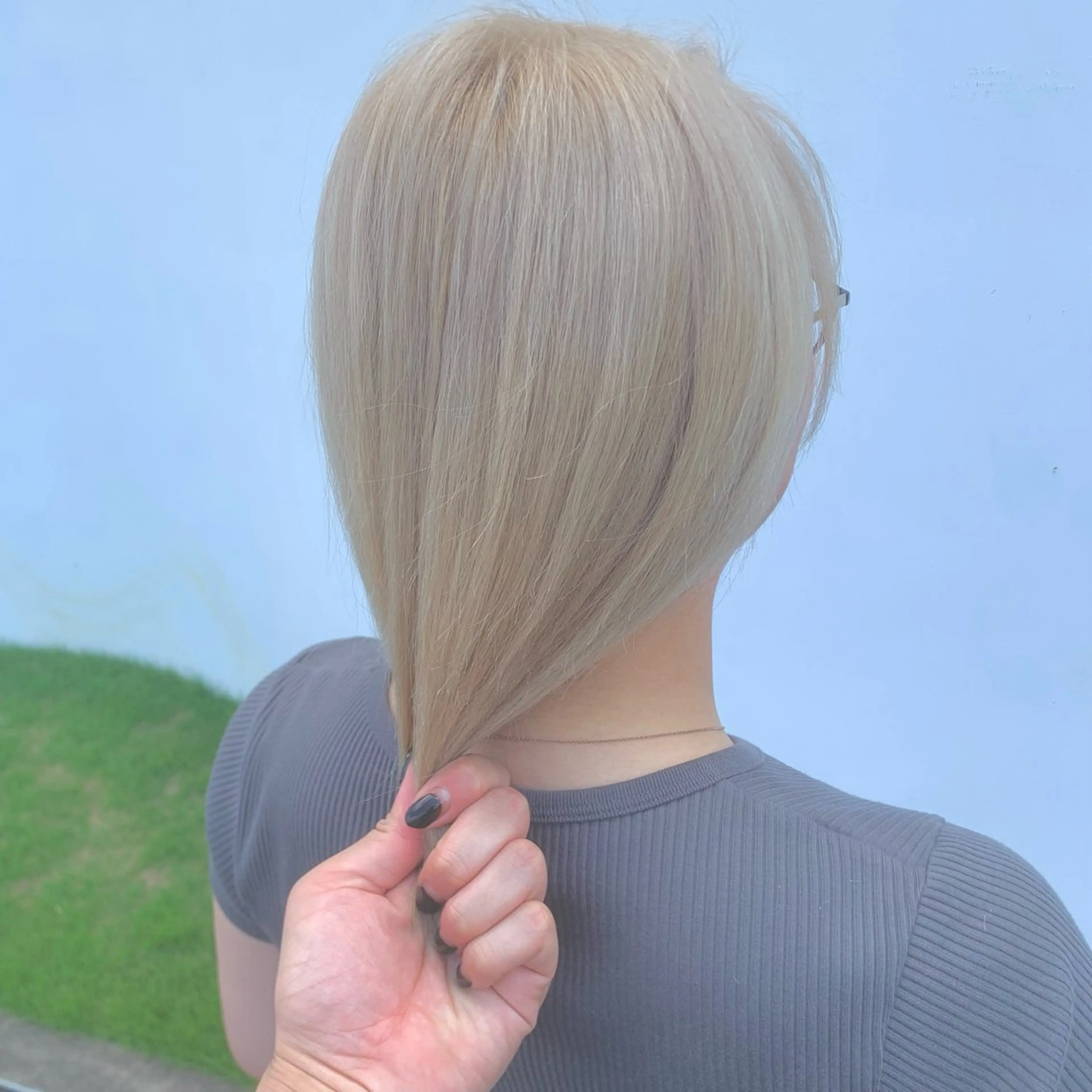 ミディアム カラー ブリーチ デザインカラー 掛川 瑠唯のヘアスタイル