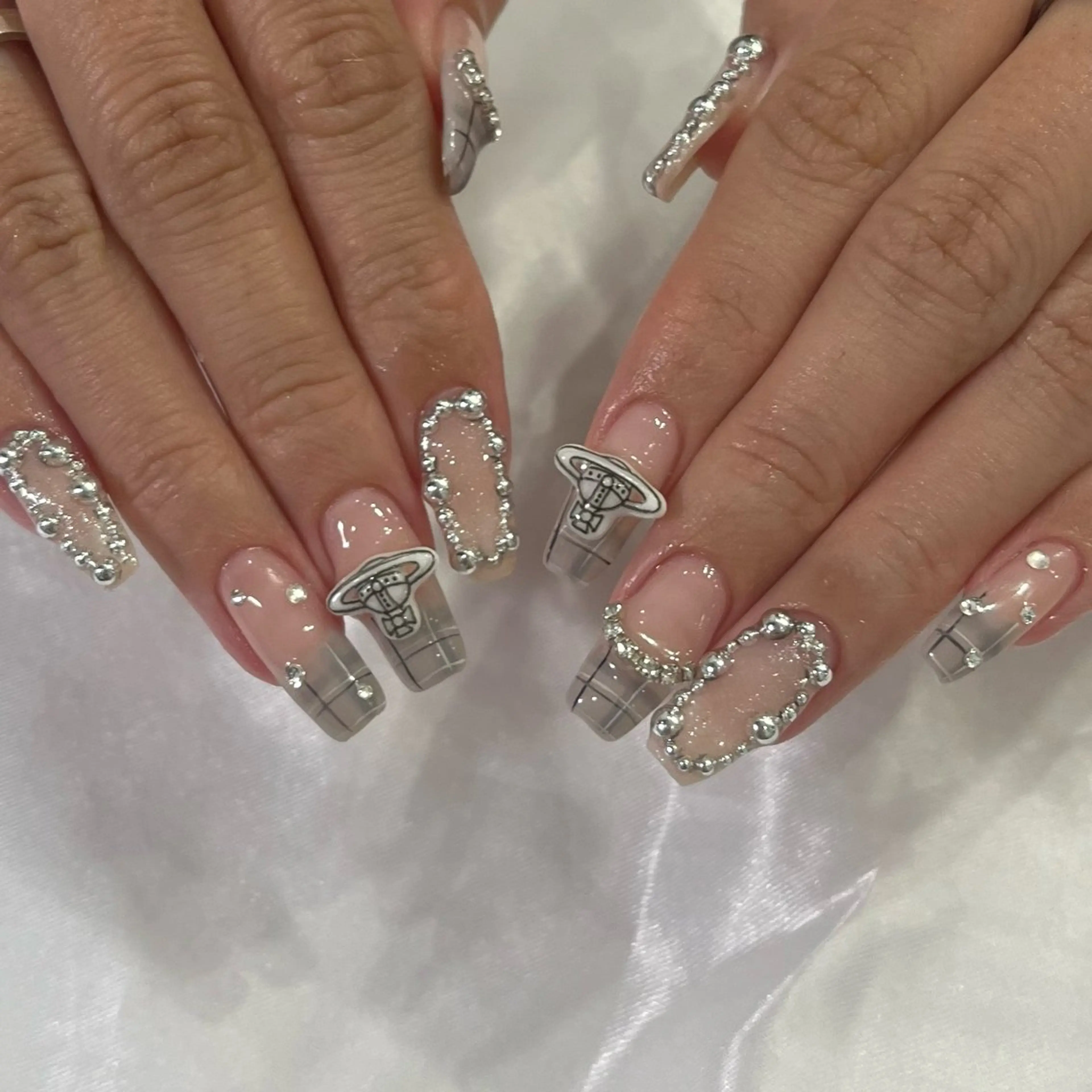 ネイル 持ち込み ハンドネイル monart ruunaのネイルデザイン