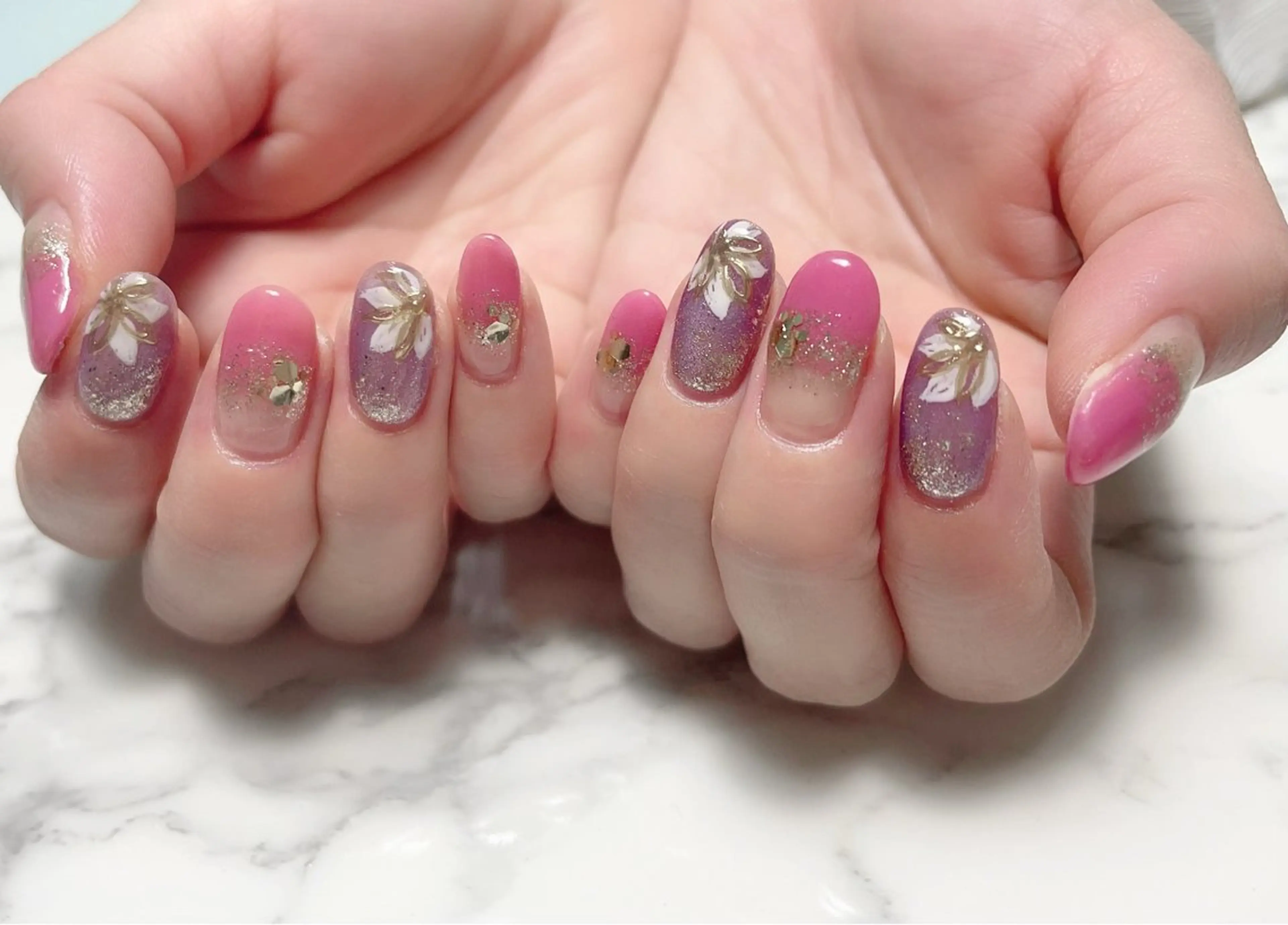 ネイル ハンドネイル 〜 R〜 プライベートサロンのネイルデザイン