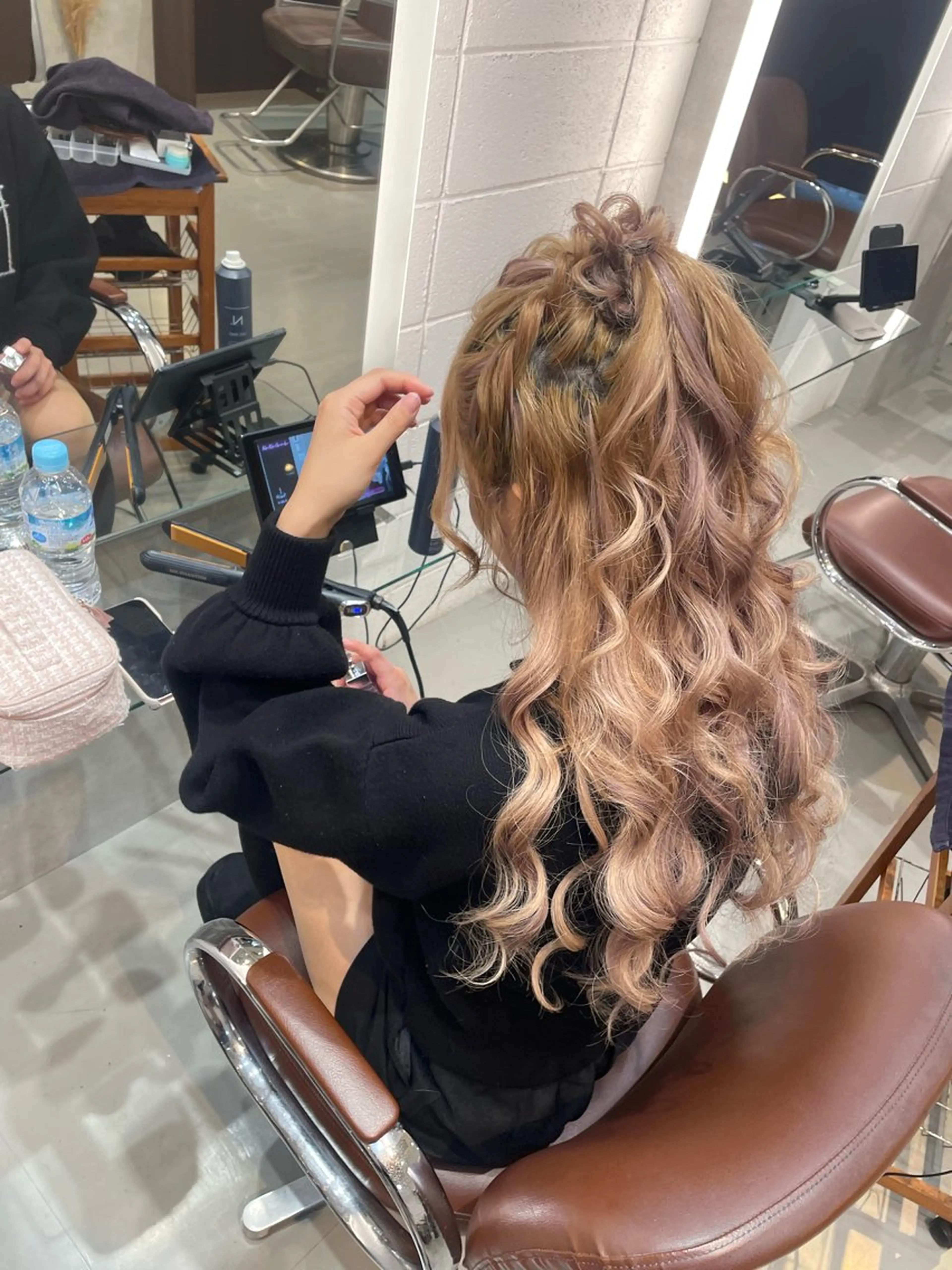 ロング ROSEL所属・🖤ROSEL／ KUREA🖤のヘアスタイル