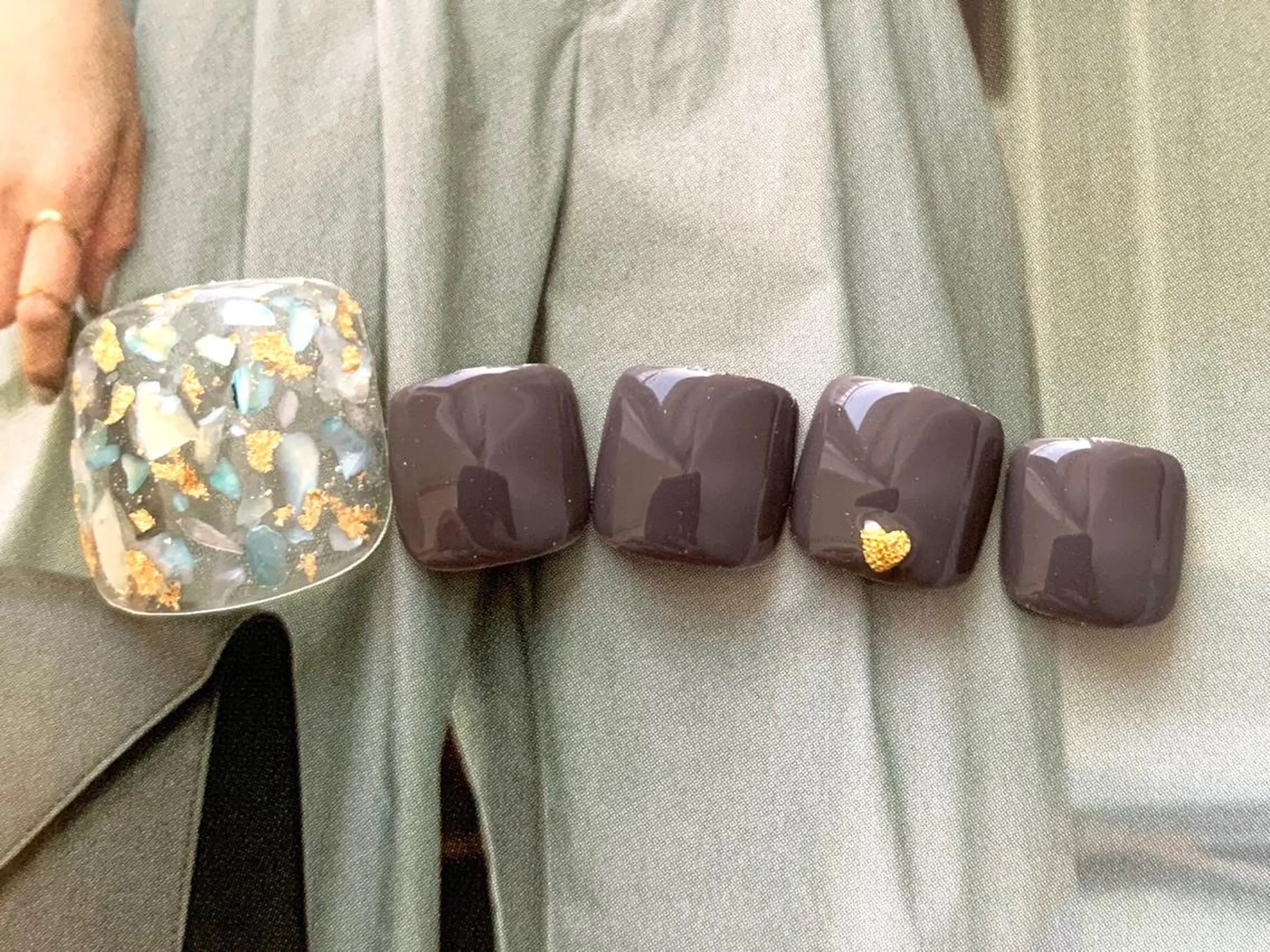 ネイル 秋澤 実咲のネイルデザイン