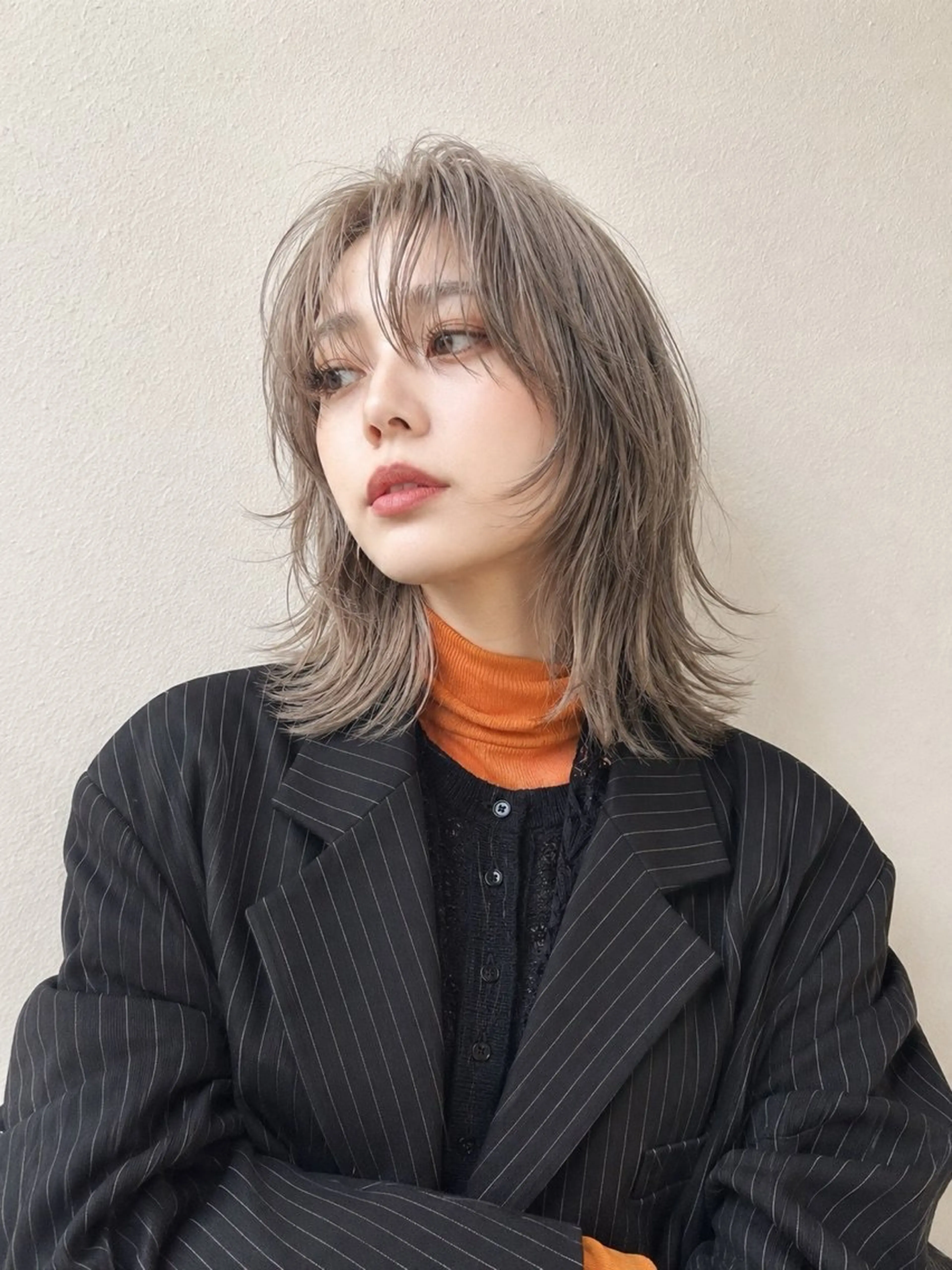 ミディアム カラー ブリーチ ケアブリーチ 透明感カラー グレージュ ハイトーンカラー ヘアカラー トリートメント 21日空き◎艶髪 misatoのヘアスタイル