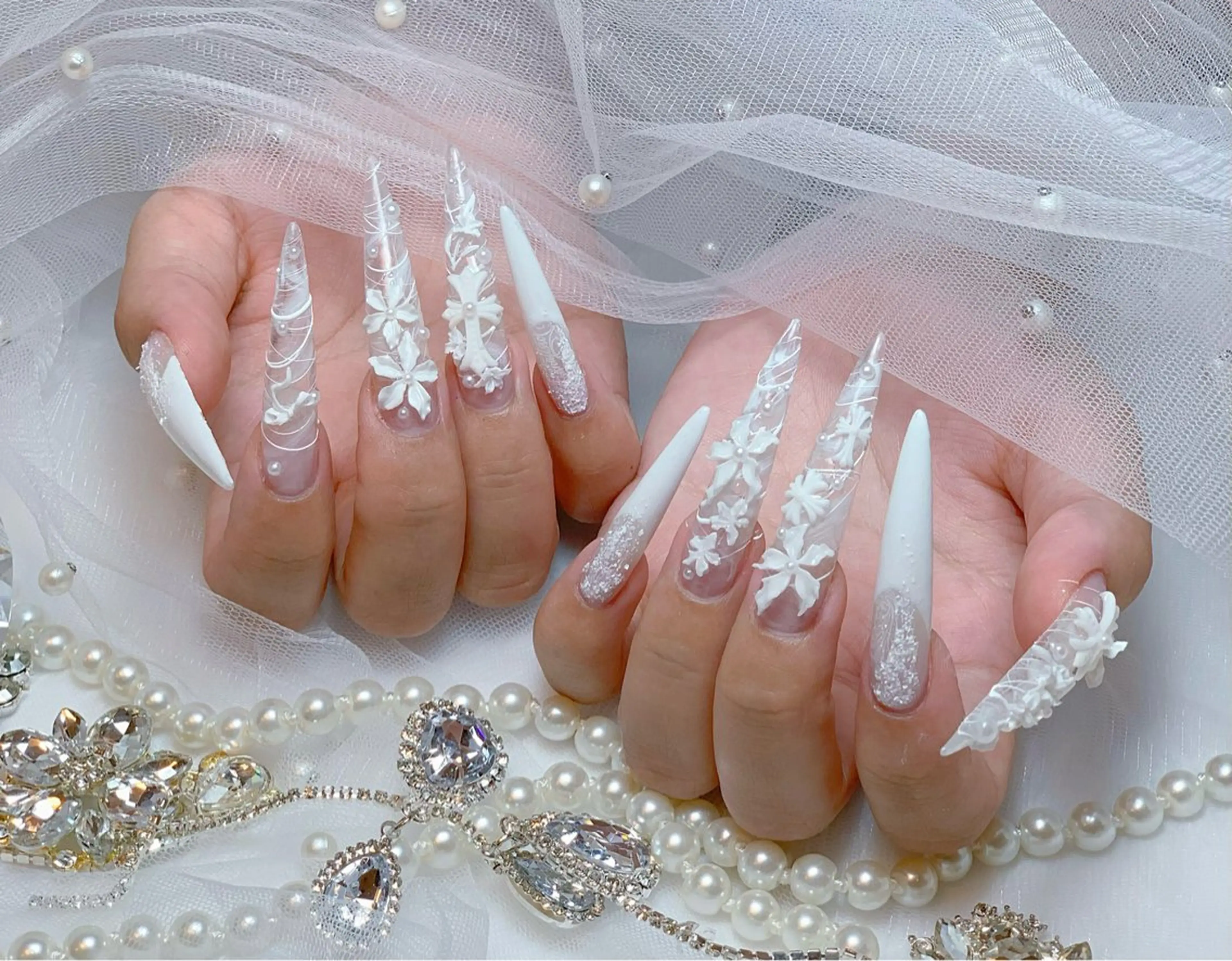 ネイル アートネイル オーロラネイル チークネイル 長さ出し フットネイル Miya _nailのネイルデザイン