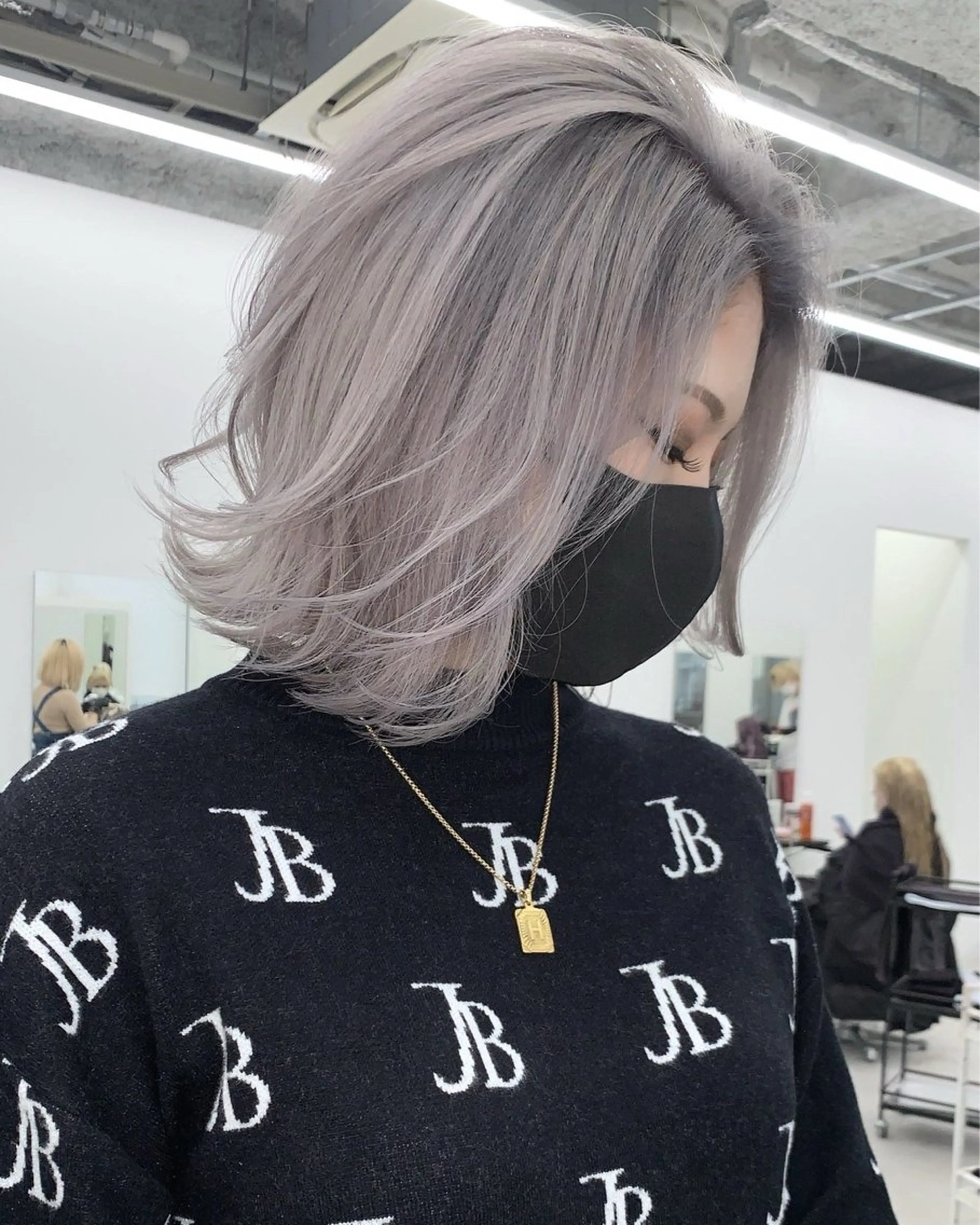 カラー シルバー ヘアカラー 名古屋栄/ 複雑履歴   リカのヘアスタイル