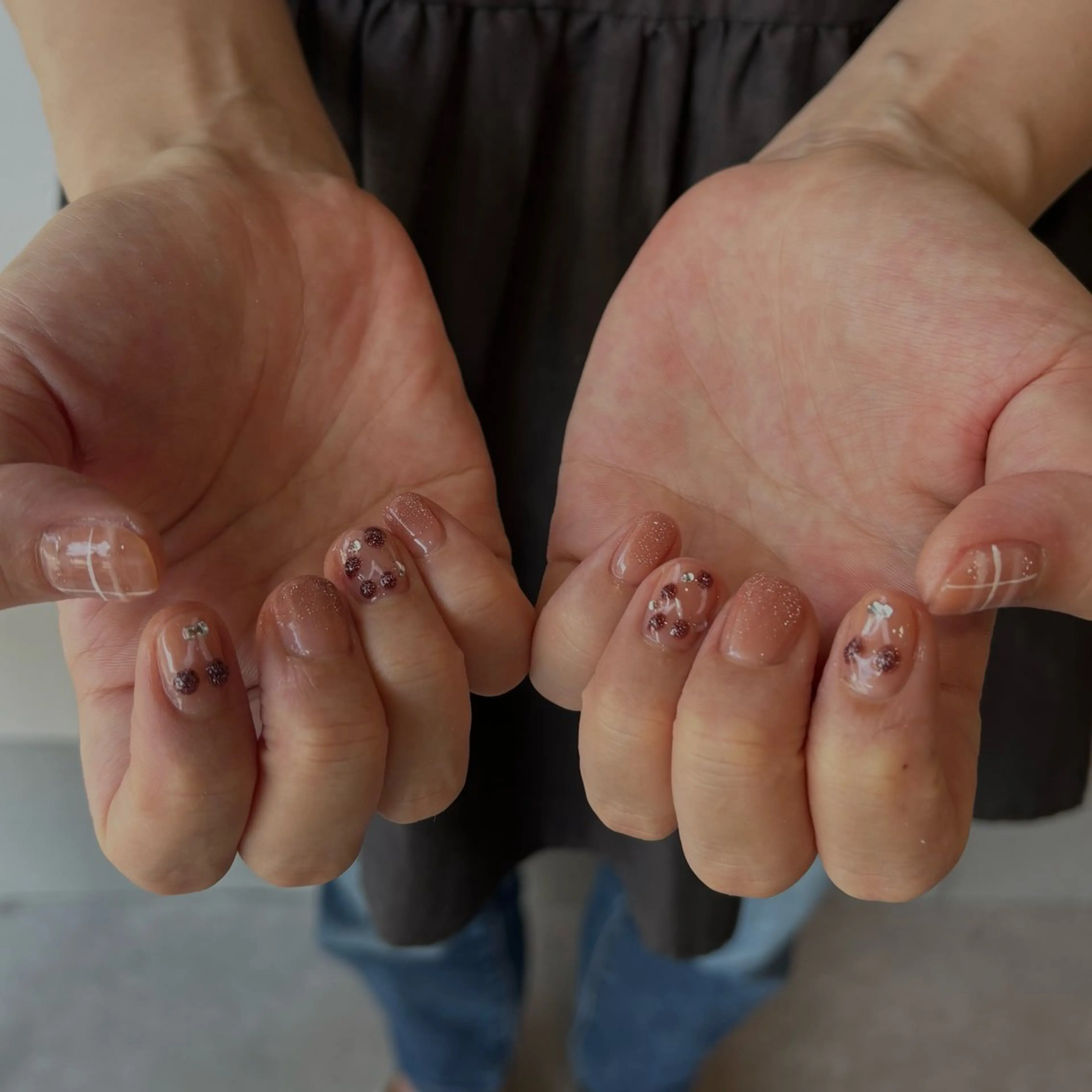 ネイル アートネイル クリアネイル 長さ出し 韓国ネイル ニュアンスネイル Vante梅田店所属・vante_aimi .パラジェル取扱店のネイルデザイン