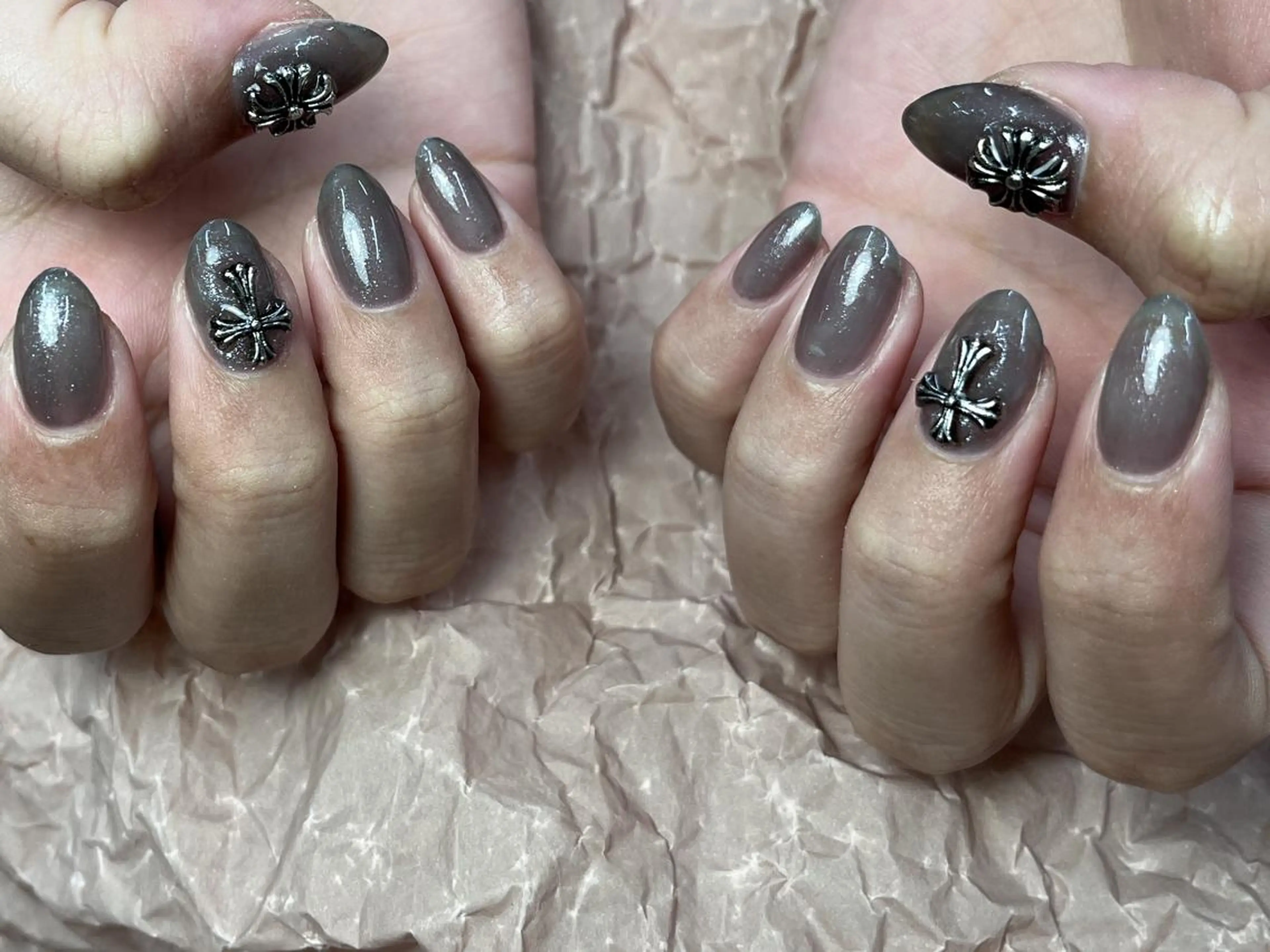 ネイル ハンドネイル ToliyDeliy ネイルサロンのネイルデザイン