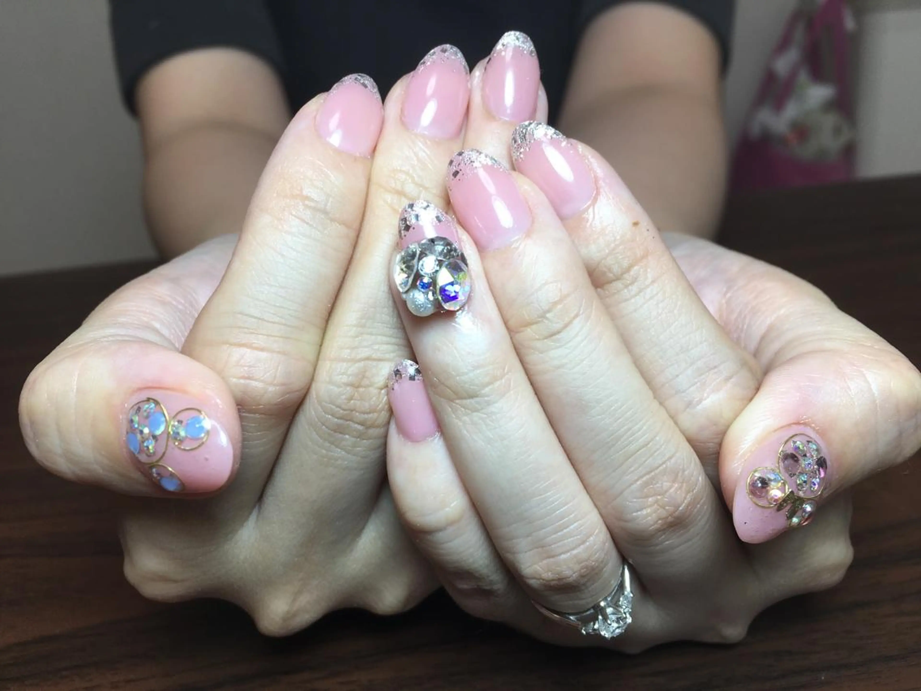 ネイル オフィスネイル シンプルネイル ストーンネイル st nailのネイルデザイン