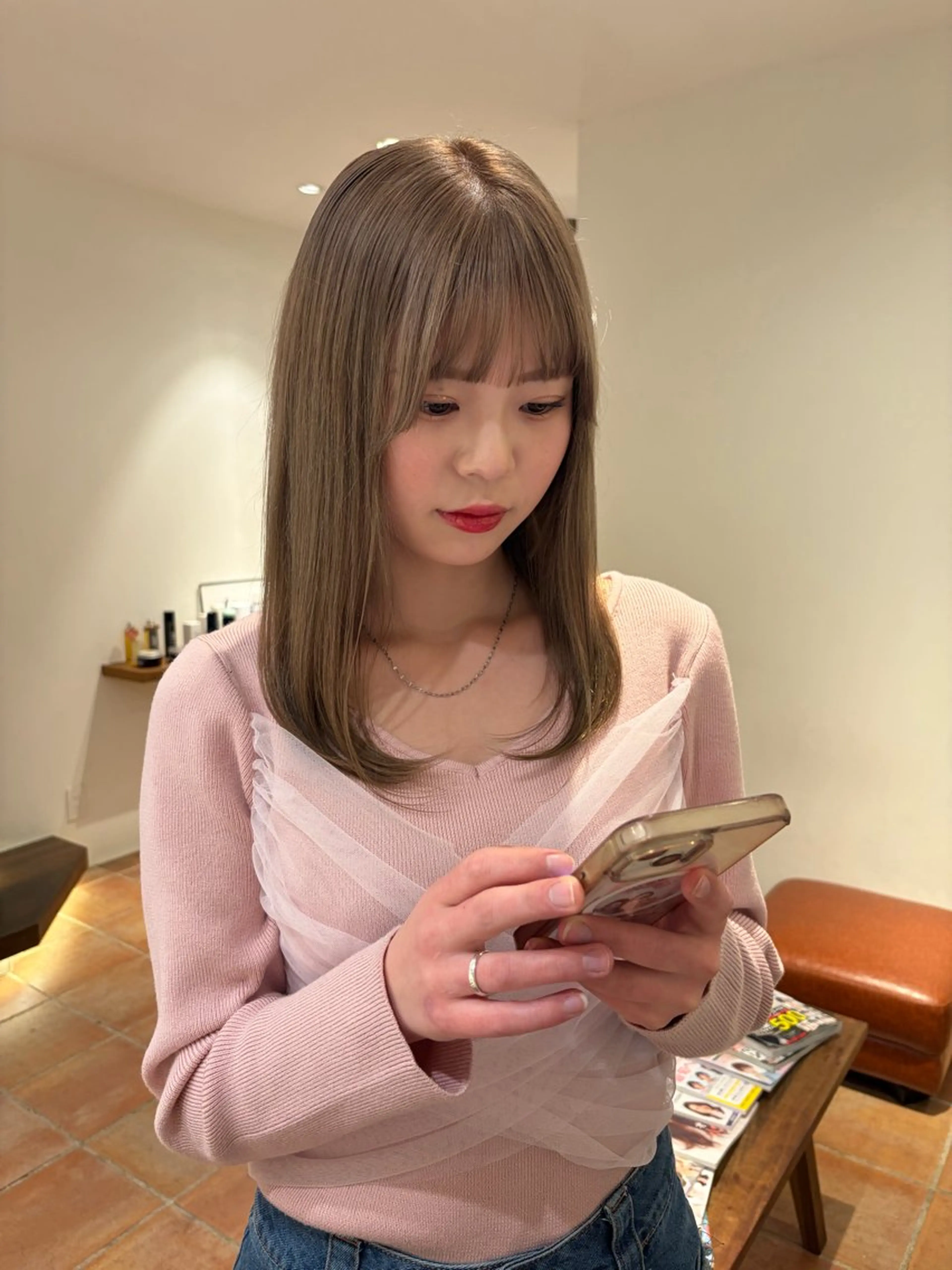 セミロング カラー ベージュカラー ヘーゼル ヘアカラー るな/暖色、 ベージュカラー🎀のヘアスタイル